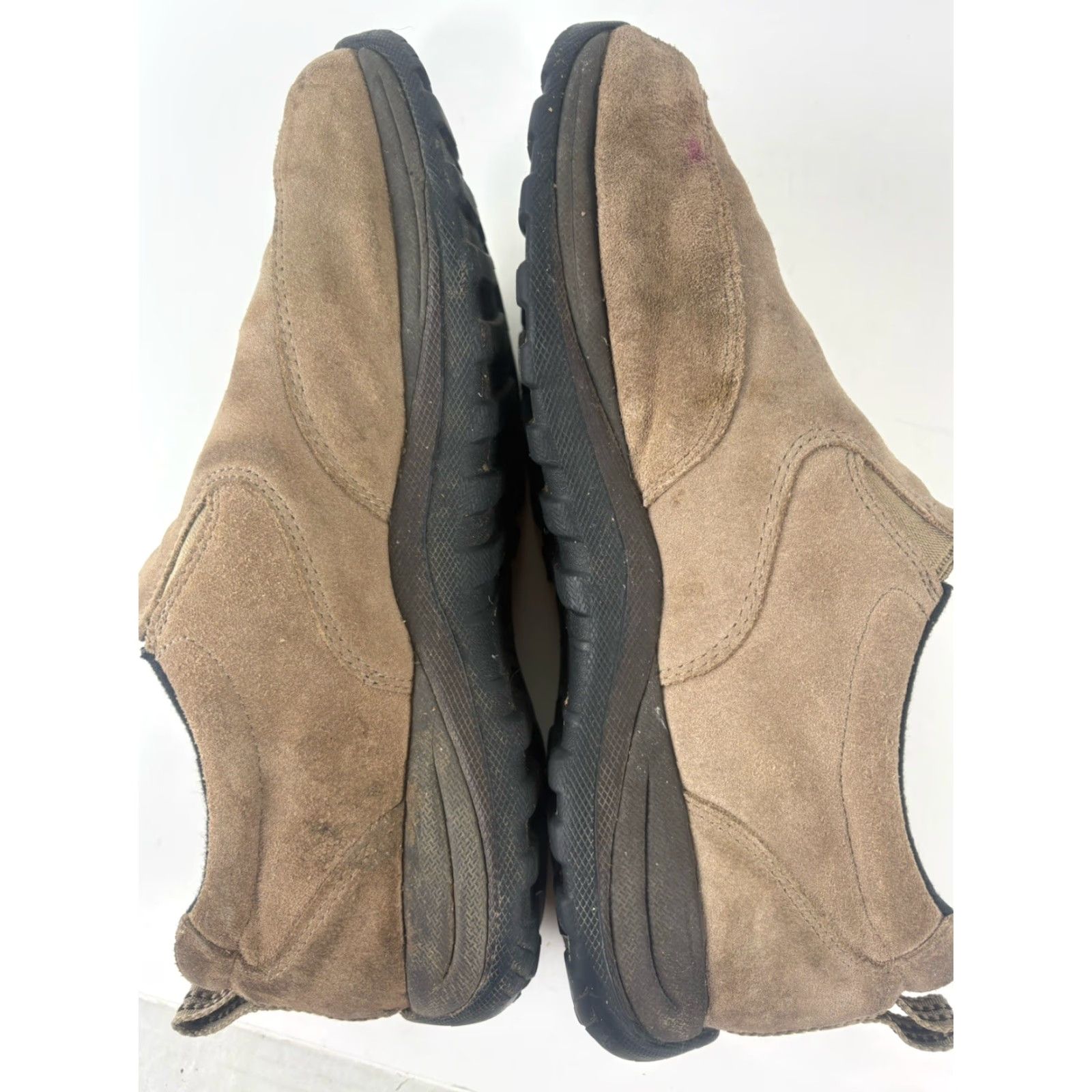Vintage LL Bean Tan Suede Slip On Loafers Men’s 11W Size 11 Suede Upper Casual Loafer Footwear Size US 11 / EU 44 - 6 Thumbnail