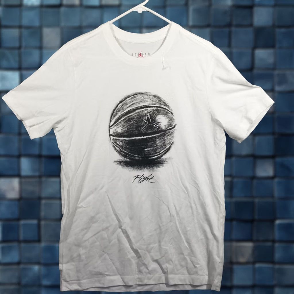 Jordan Brand Jordan Shirt Mens M White Black Basketball Nike Air Tee Size US M / EU 48-50 / 2 - 1 Thumbnail