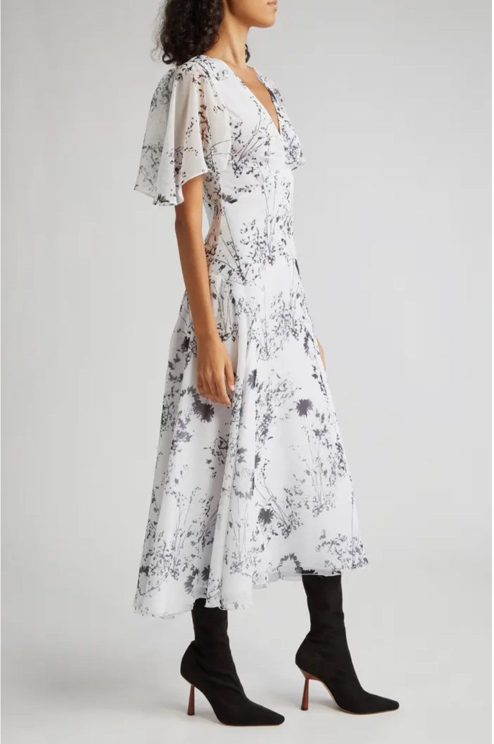 Victoria Beckham Victoria Beckham Floaty Floral Print Godet Midi Dress size 0 Size XS / US 0-2 / IT 36-38 - 5 Thumbnail