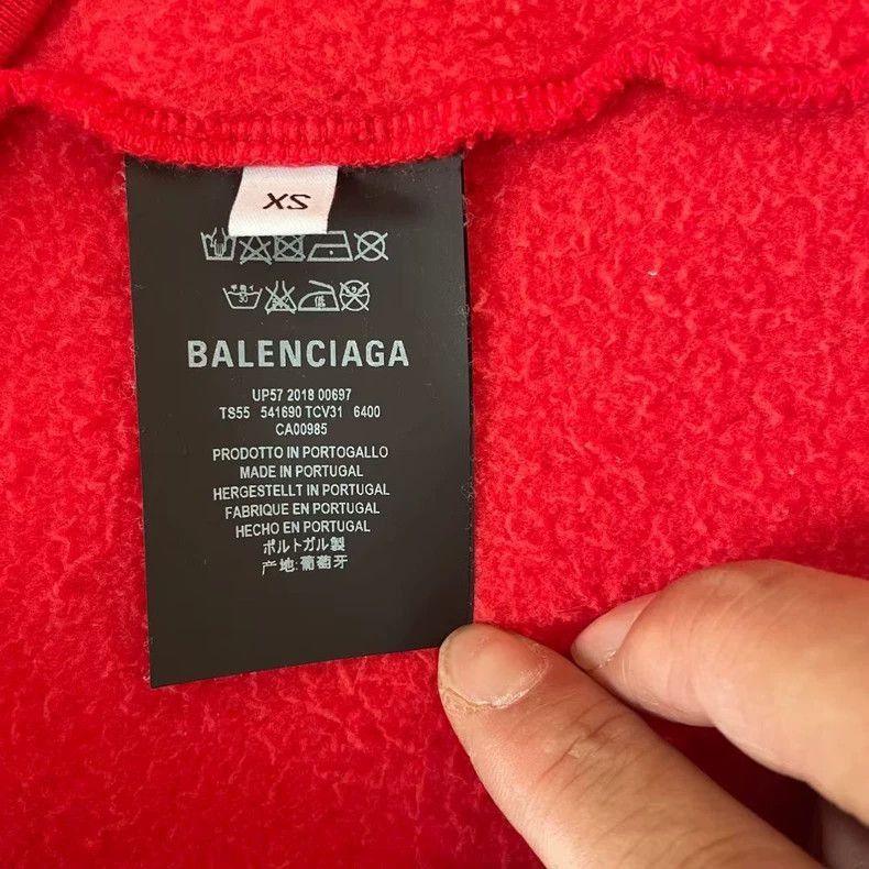 Balenciaga Balenciaga Red Hooded Sweatshirt Size M-2505 Size US M / EU 48-50 / 2 - 4 Thumbnail