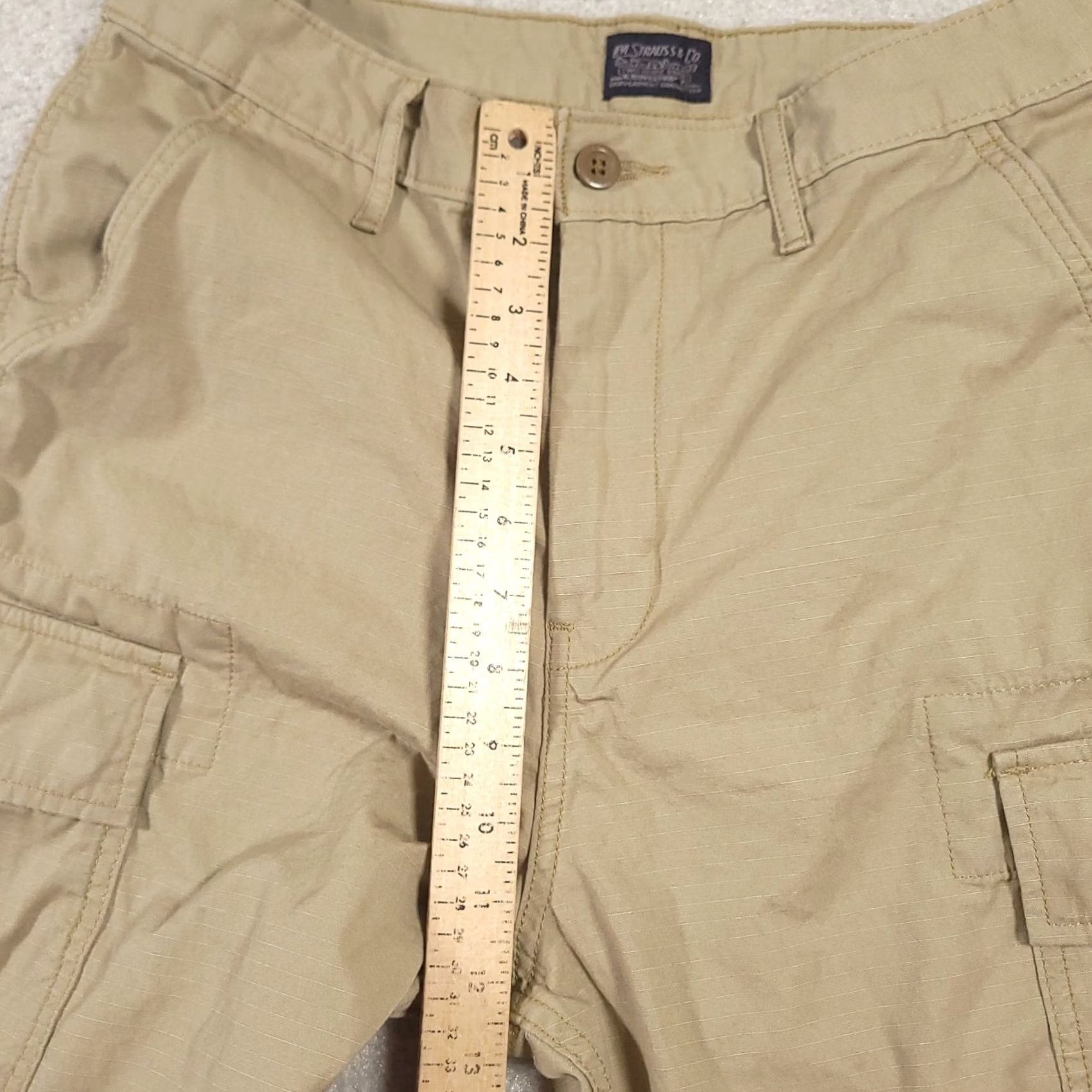 Levi's Levi's Cargo Shorts 31x9" Khaki Ripstop Mens Flat Front Pockets 9" Inseam Beige Cotton Vintage? No Size US 32 / EU 48 - 6 Thumbnail
