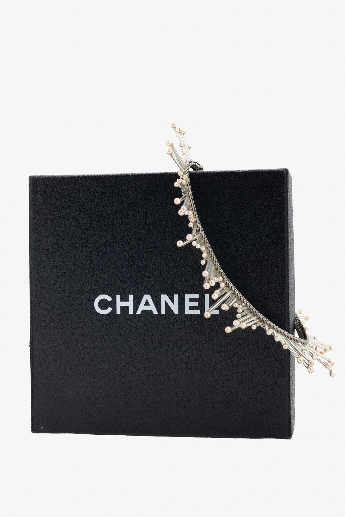 Chanel Chanel 98P Faux-Pearl-Embellished Chain Choker Necklace Size ONE SIZE - 4 Thumbnail