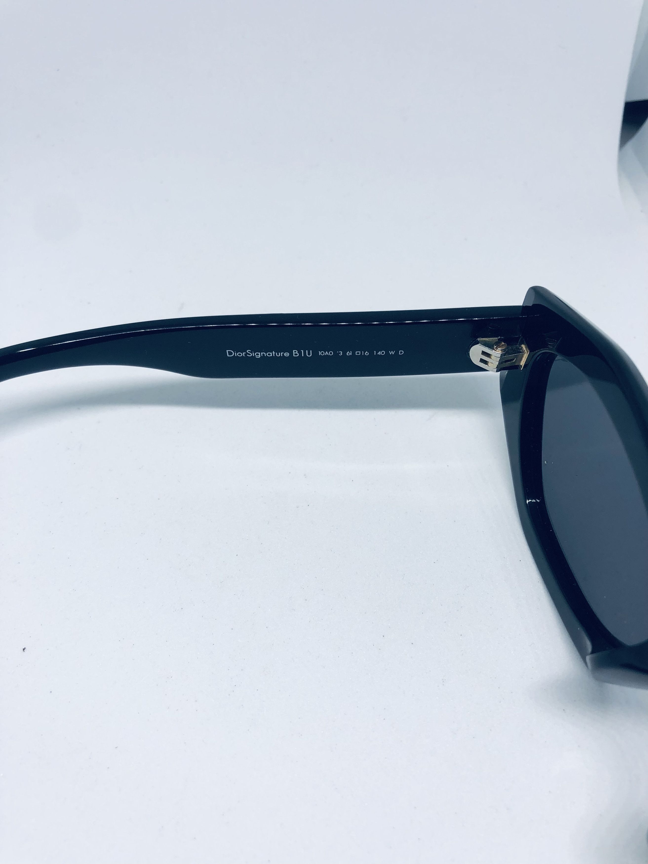Dior Dior Signature B1U Black/Grey Butterfly Frame Women's Size ONE SIZE - 9 Thumbnail