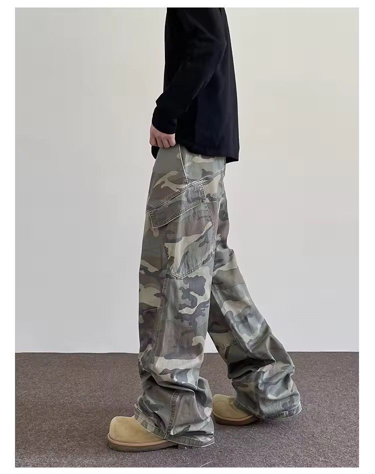 Vintage Baggy Cargo Camo Stacked Pants, Wide Leg Pants Size US 34 / EU 50 - 2 Thumbnail