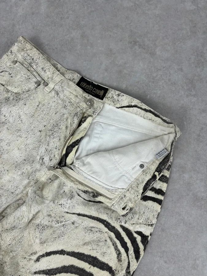 Roberto Cavalli 2000s Roberto Cavalli Creamy White Savage Zebra Pants Size US 31 - 10 Thumbnail