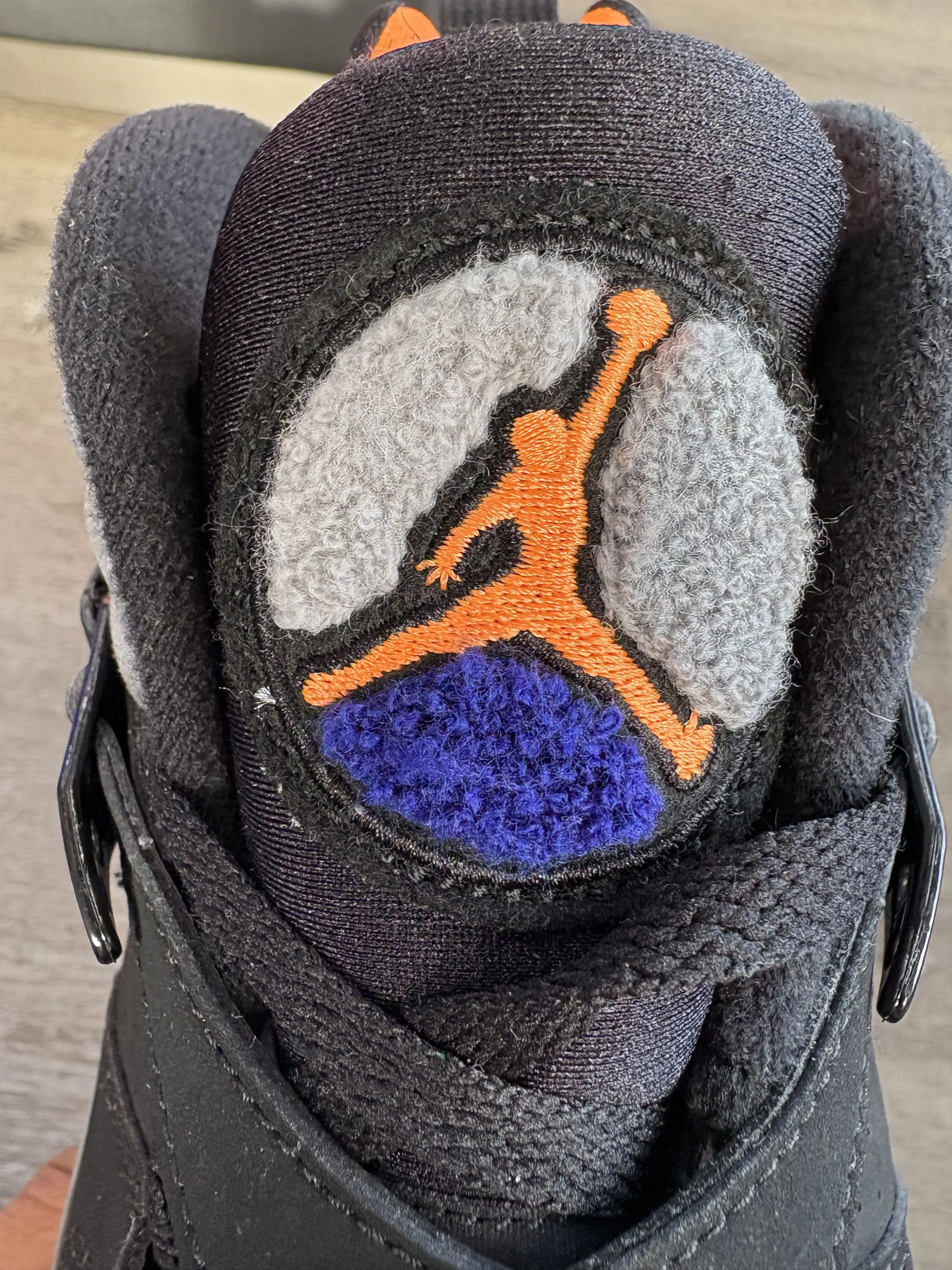 Jordan Brand Air Jordan 8 Retro "Phoenix Suns" **PRE-OWNED** Size US 11.5 / EU 44-45 - 5 Thumbnail