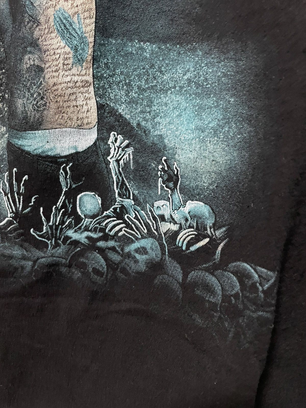 Band Tees Vintage 90s Korn Tee Man Cross Skull T Shirt Rare Size US L / EU 52-54 / 3 - 7 Thumbnail