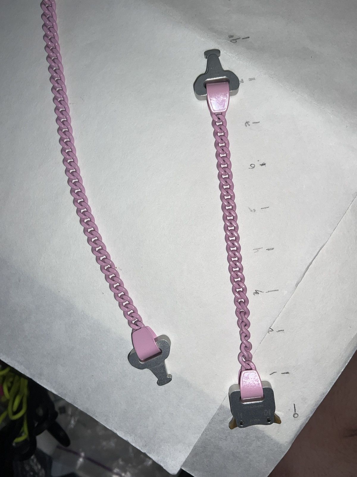 1017 ALYX 9SM 1017 ALYX 9SM Classic Pink Chainlink and Buckle Bracelet Size ONE SIZE - 5 Thumbnail