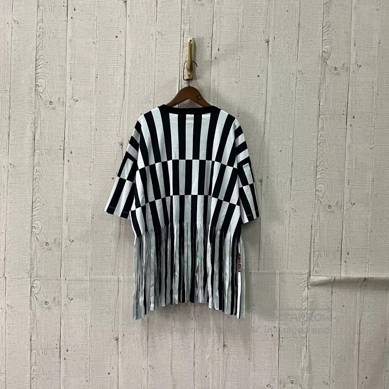 Versace Versace Black White Stripe Fringe Top. Size S / US 4 / IT 40 - 2 Thumbnail