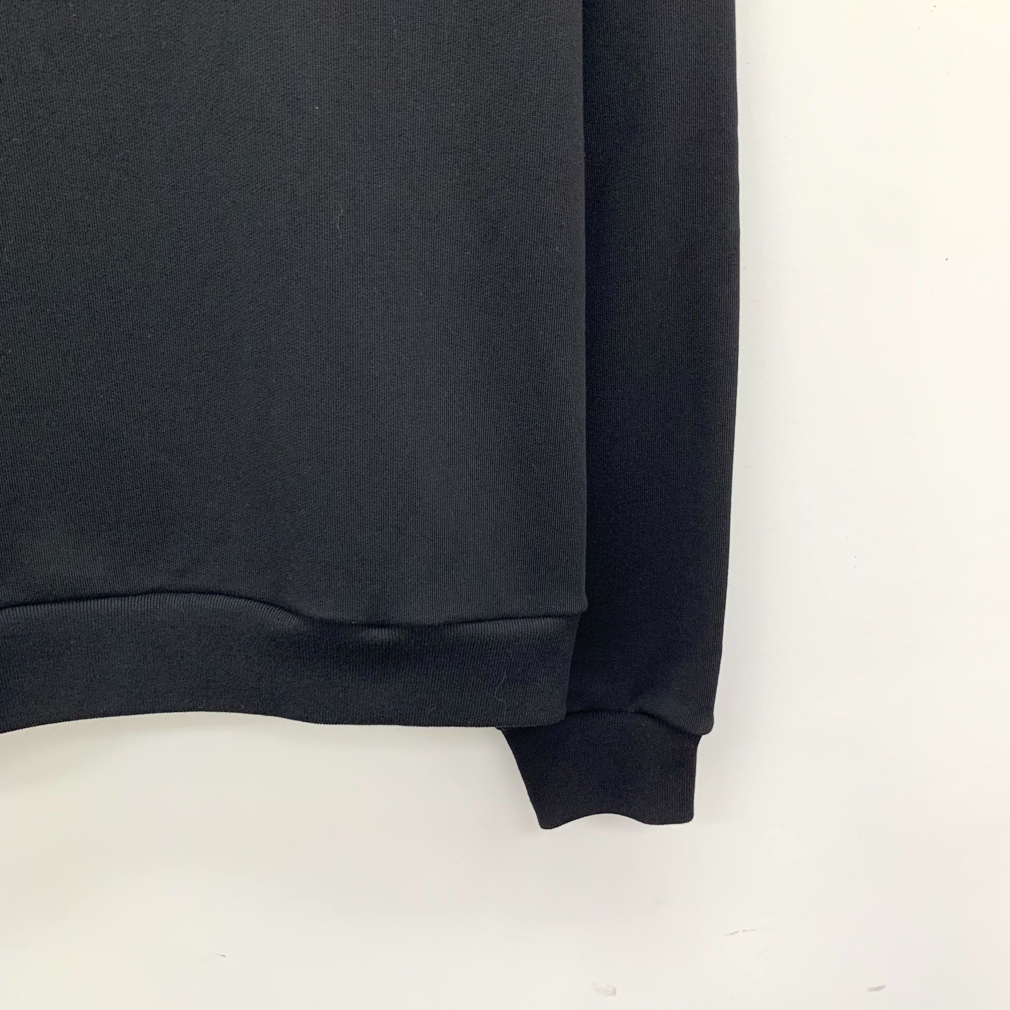 Louis Vuitton LOUIS VUITTON Black Cotton Sweatshirt With Gold Studded Logo Size US L / EU 52-54 / 3 - 6 Thumbnail