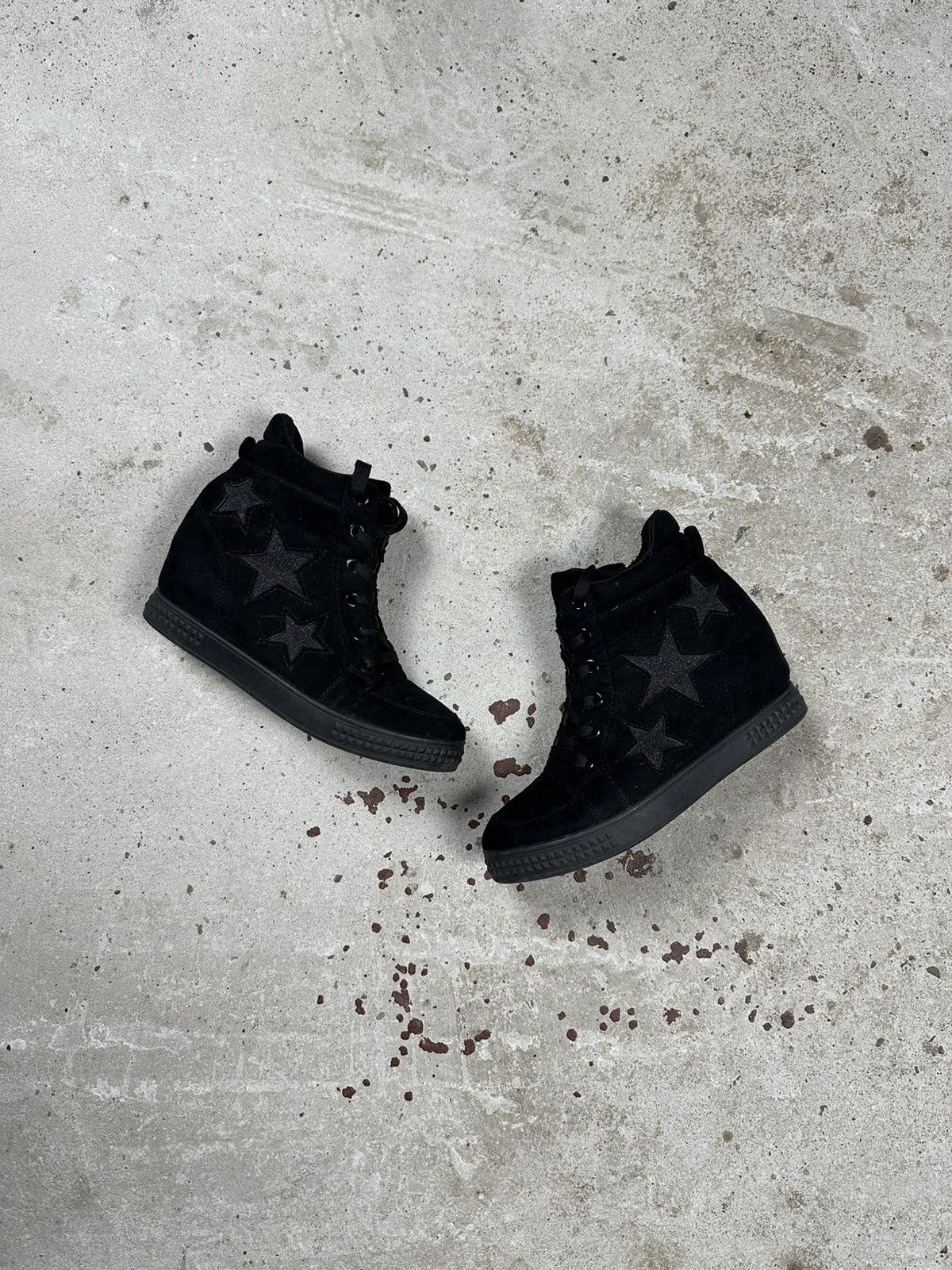 Vintage Y2K High Top Sneakers Stars Black Suede
