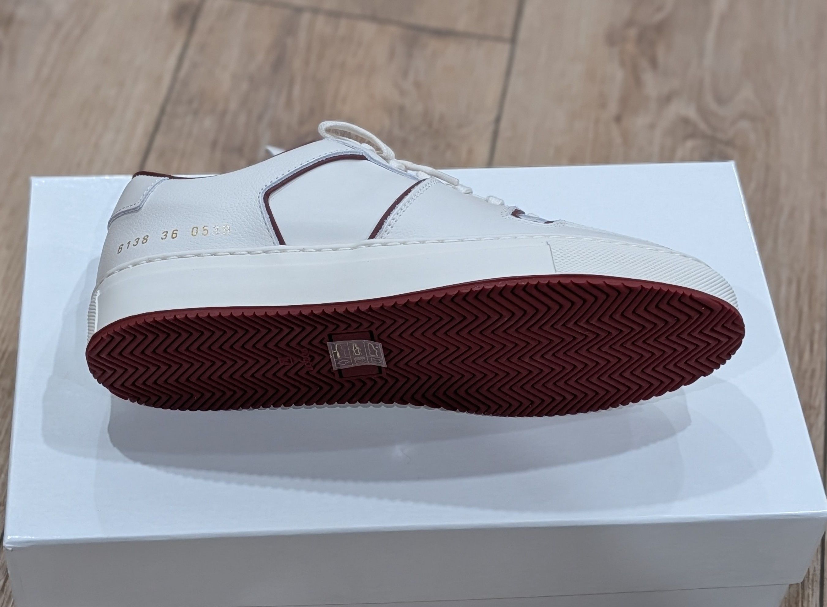 Common Projects Common Projects "Decades" Leather Sneakers White/Red 36 US 6 Size US 6 / IT 36 - 7 Thumbnail
