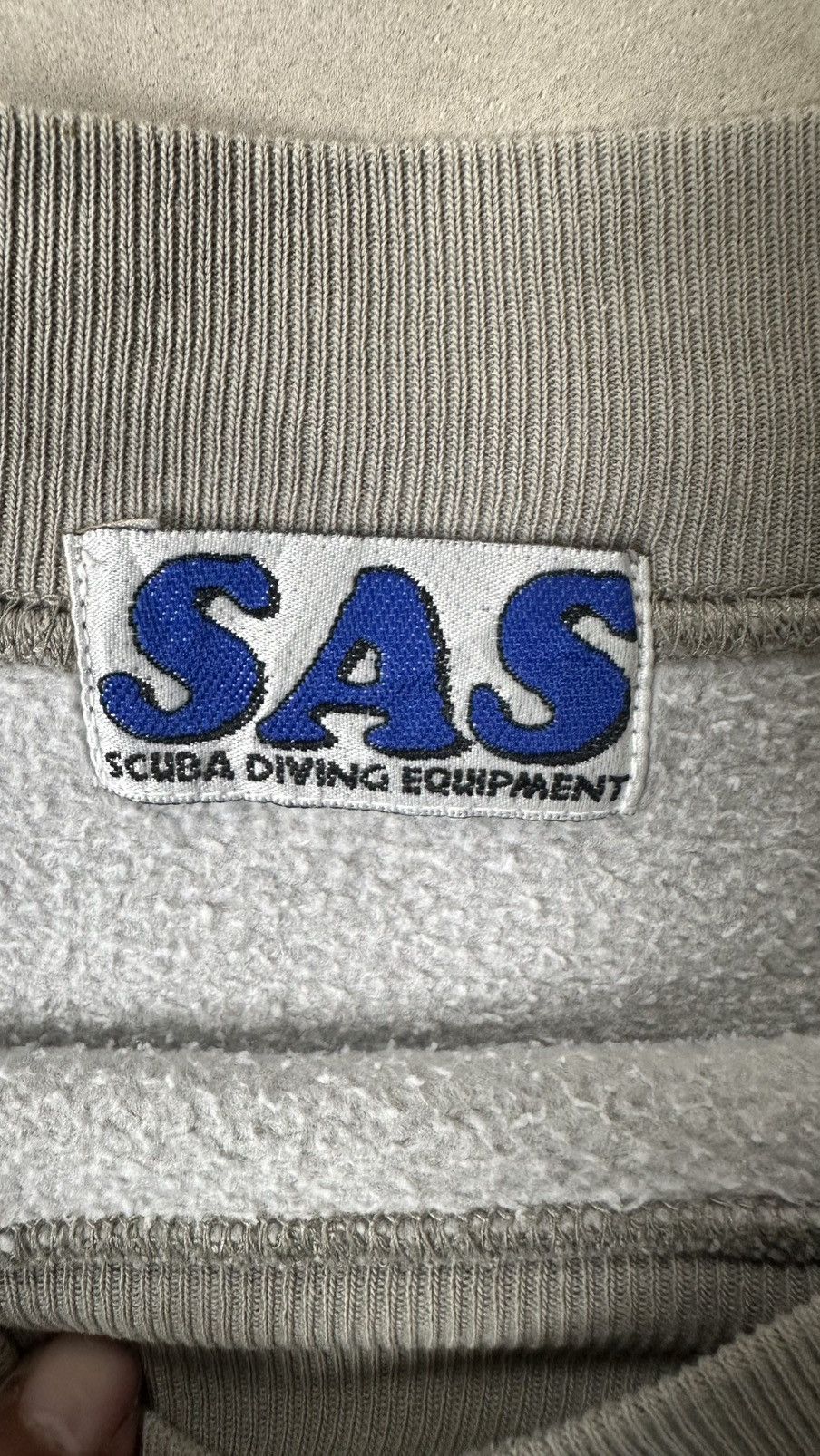 Vintage VINTAGE SCUBA DIVING SAS EQUIPMENT SWEATSHIRT Size US L / EU 52-54 / 3 - 6 Thumbnail