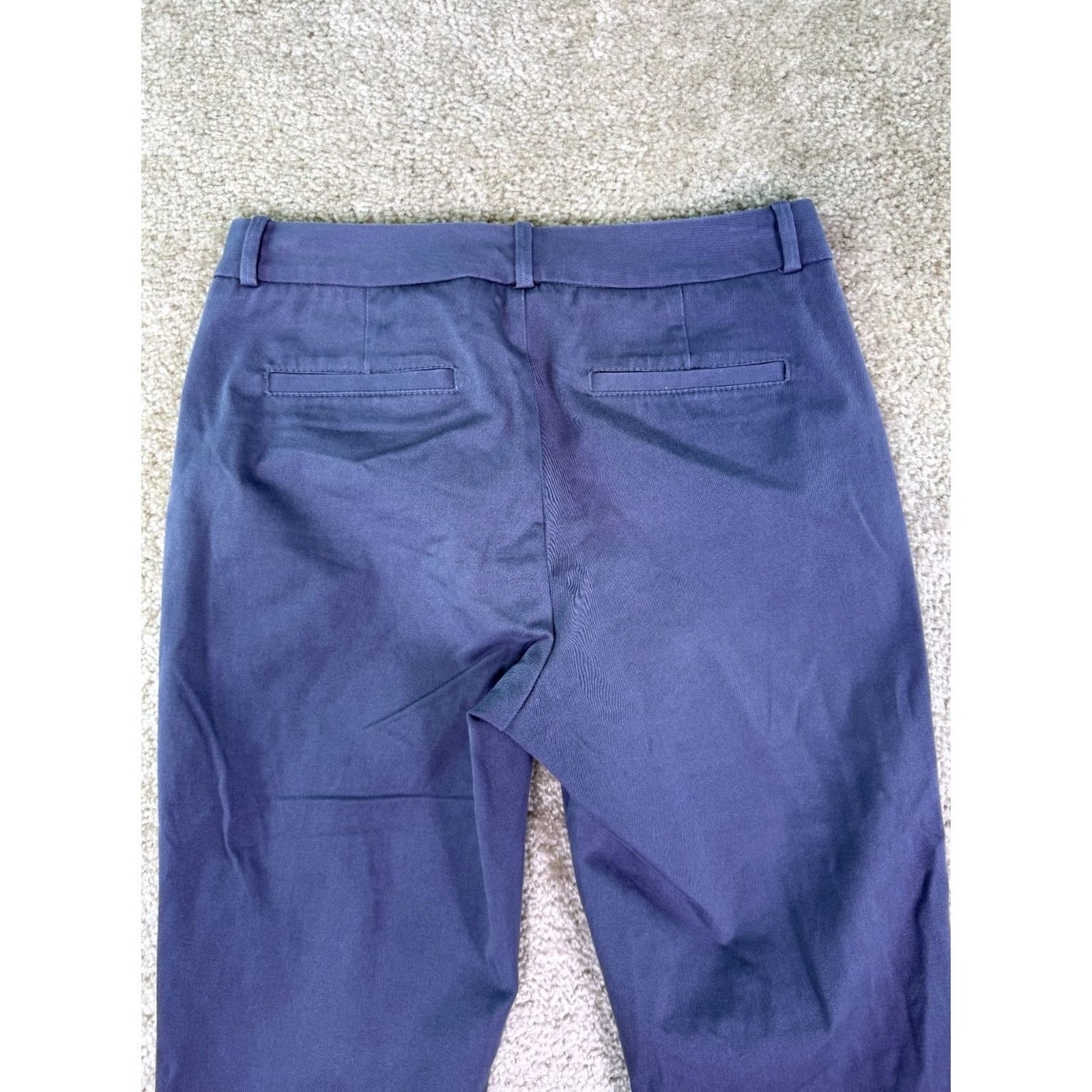 Dockers DOCKERS Women’s Capri Pants Gray Size 4 Flat Front Mid Rise Size 27" / US 4 / IT 40 - 5 Thumbnail