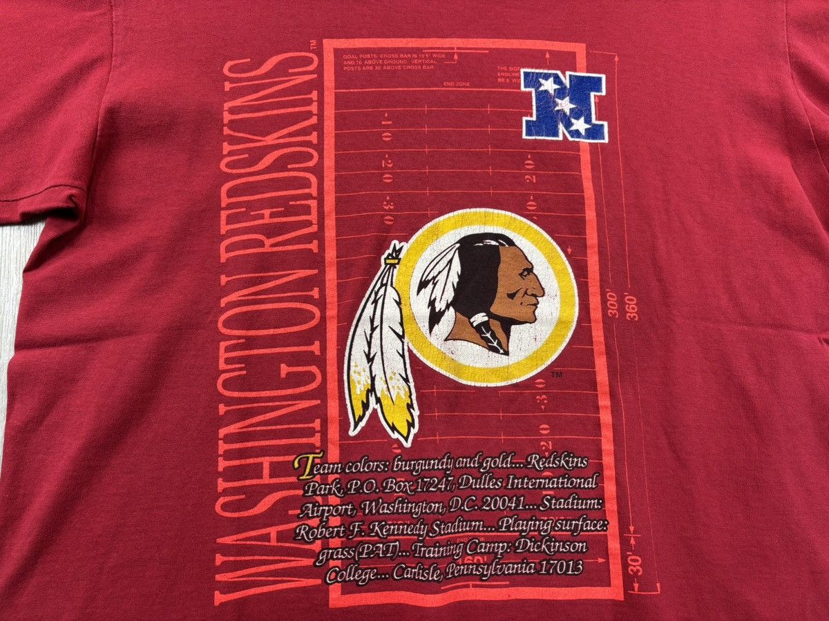 NFL × Nutmeg × Vintage Mens vintage t shirt Nutmeg Washington Redskins Size M Size US M / EU 48-50 / 2 - 4 Thumbnail