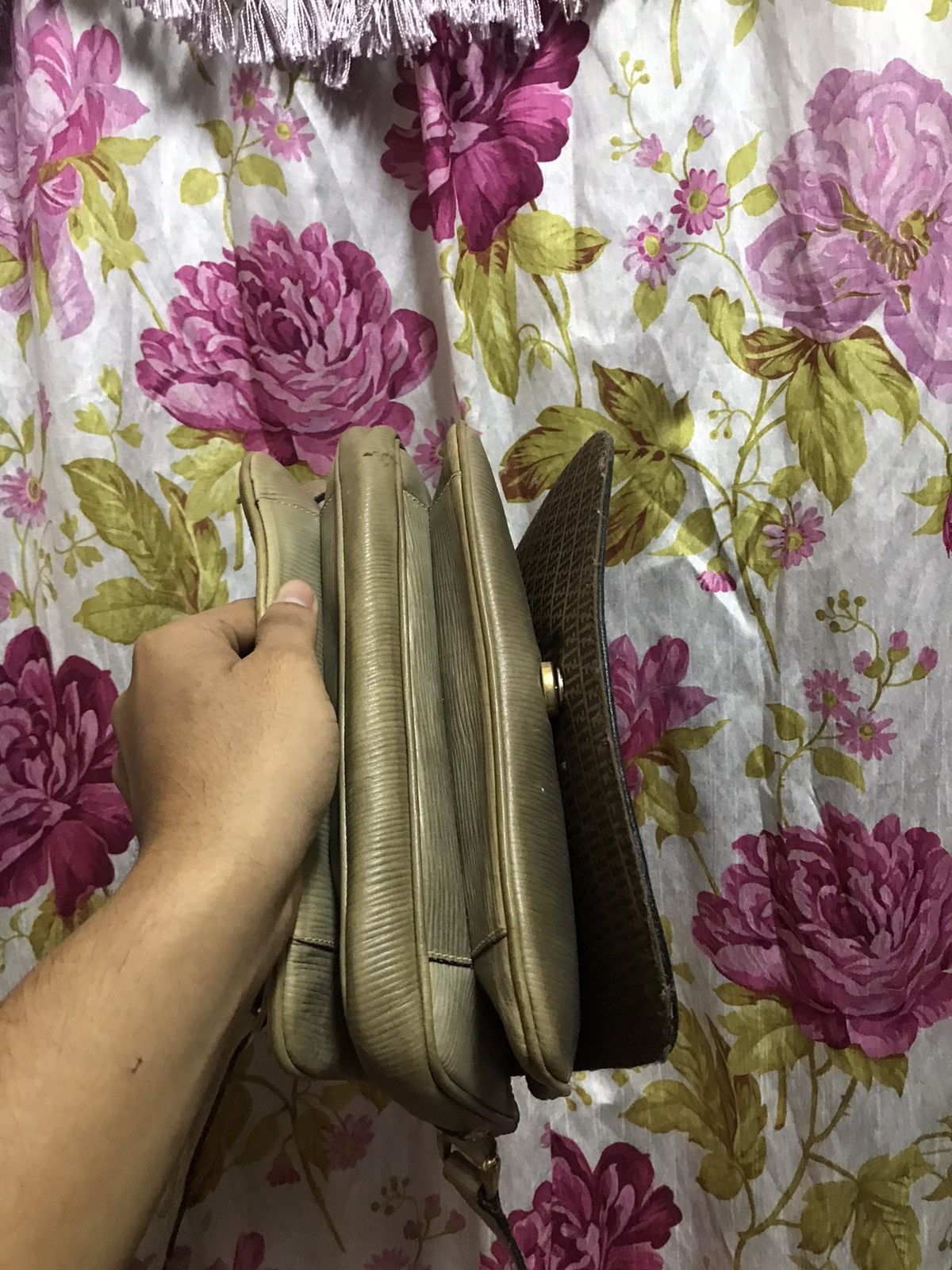 Fendi Authentic Fendi Shoulder Size ONE SIZE - 5 Thumbnail