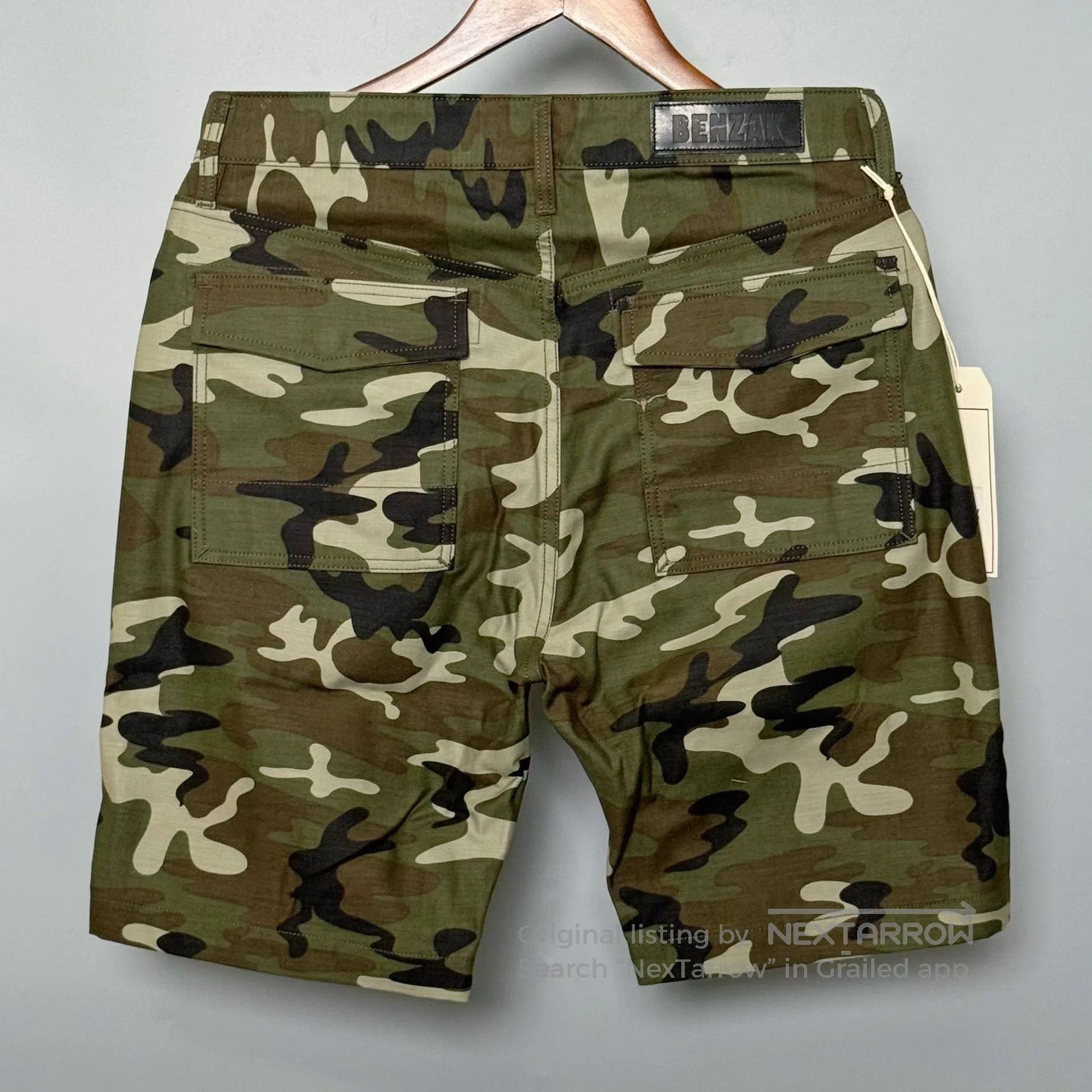 Bdg BDD Camouflage Vintage Bread Shorts. Size US 40 / EU 56 - 2 Thumbnail