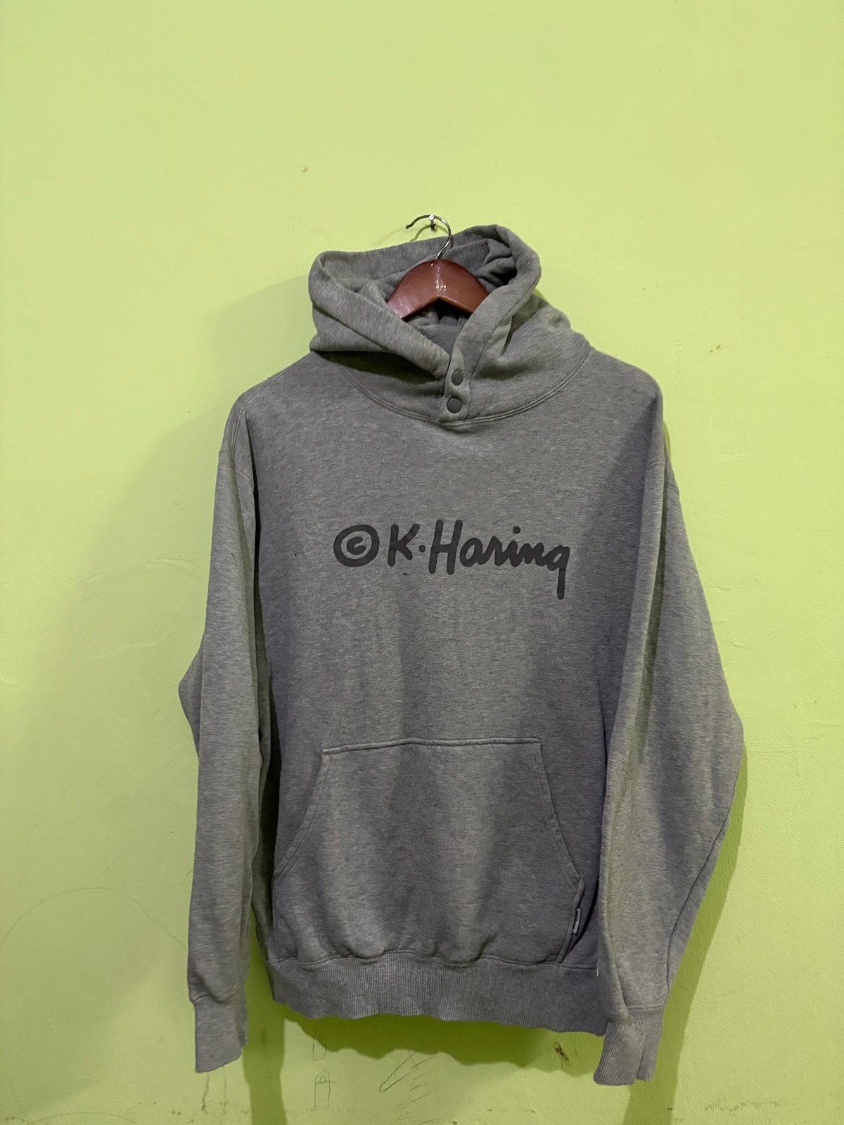 Keith Haring × Uniqlo Vintage Keith Haring Uniqlo Hoodie Pop Art Design Size US L / EU 52-54 / 3 - 1 Thumbnail