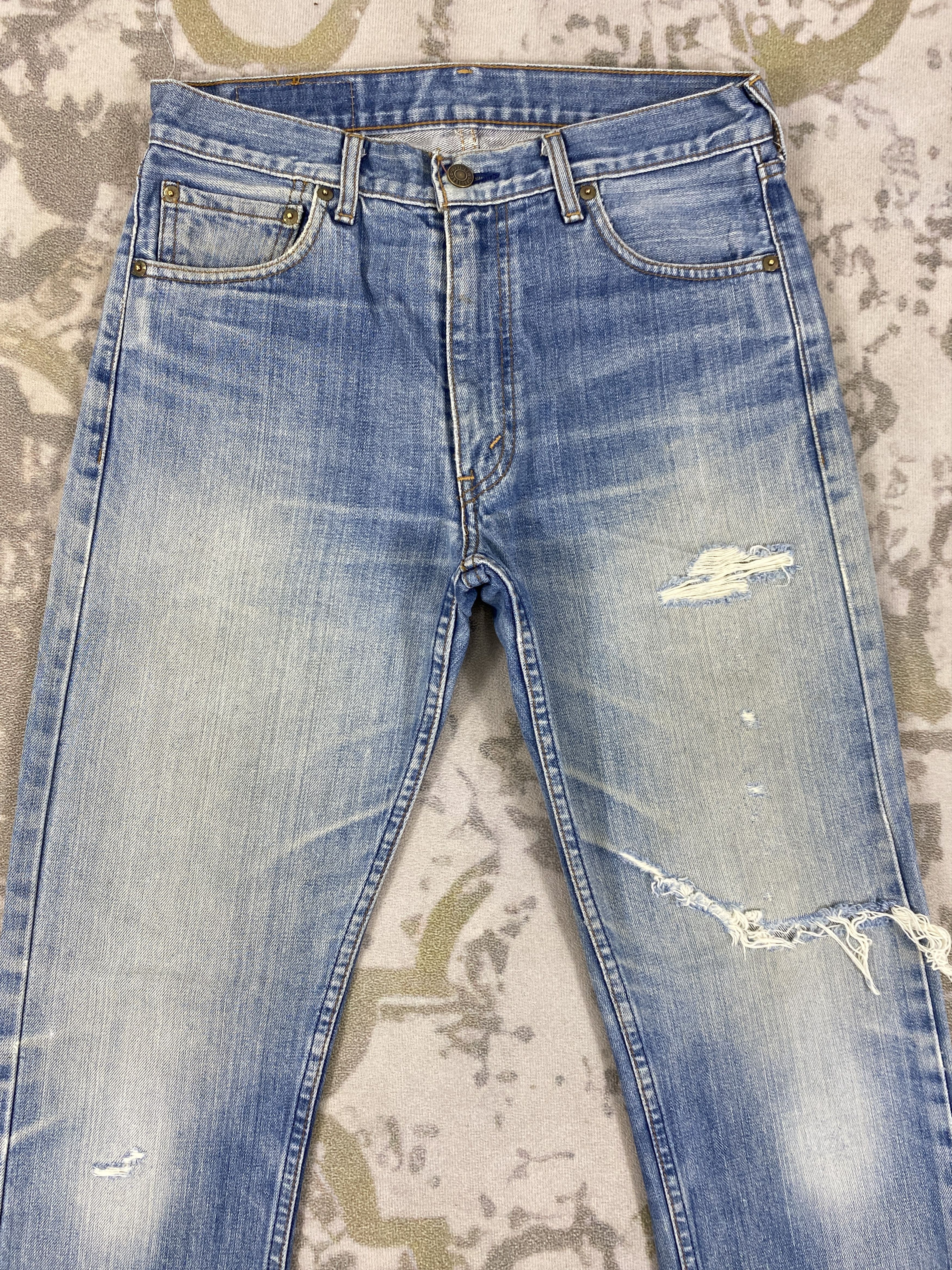 Levi's Distressed Blue Vintage Levi's 505 Jeans 30x31 Denim- JN3529 Size US 30 / EU 46 - 3 Thumbnail