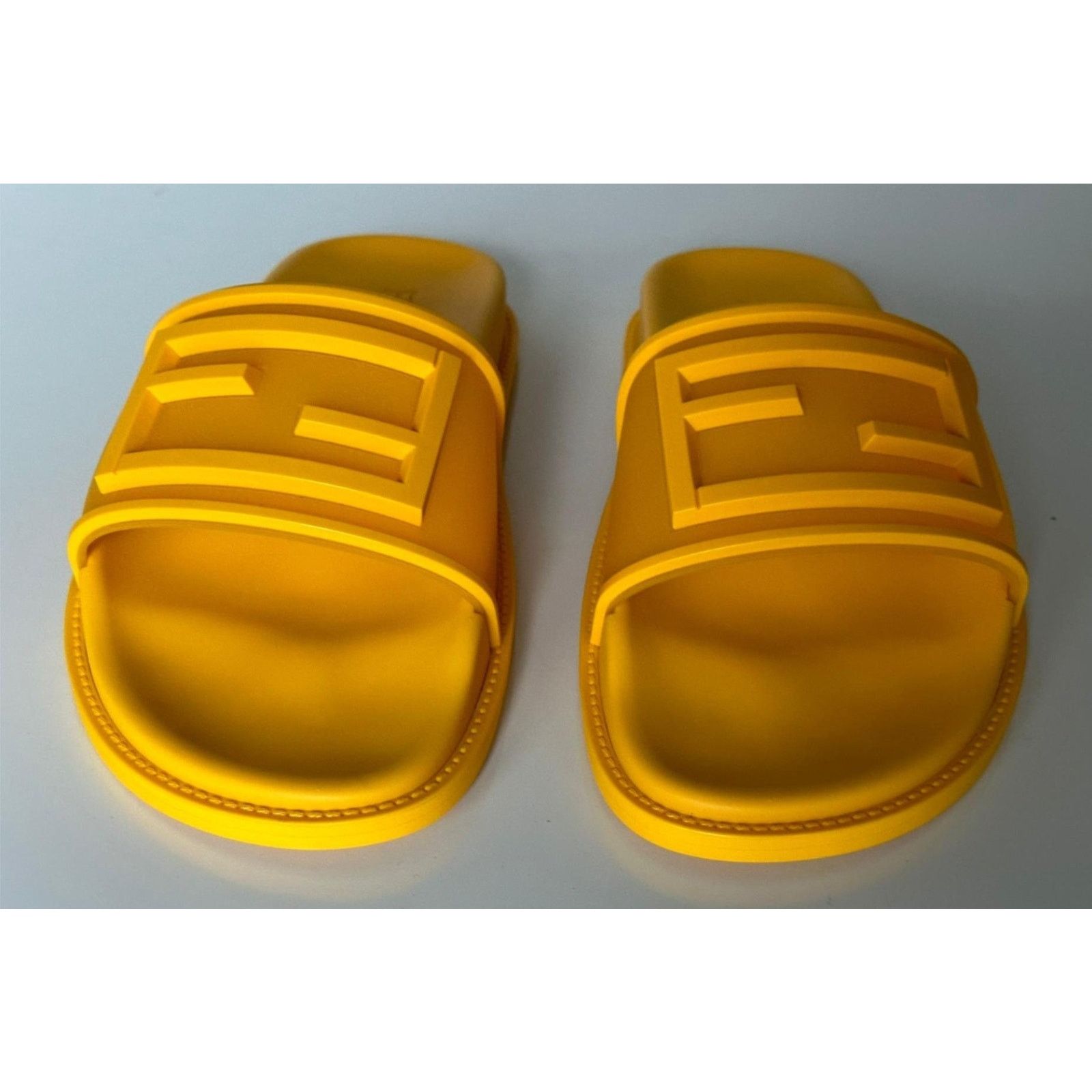 Fendi Fendi Men's FF Rubber Sandals Yellow 11 US/10 UK 7X1522 Size US 10 / EU 43 - 6 Thumbnail