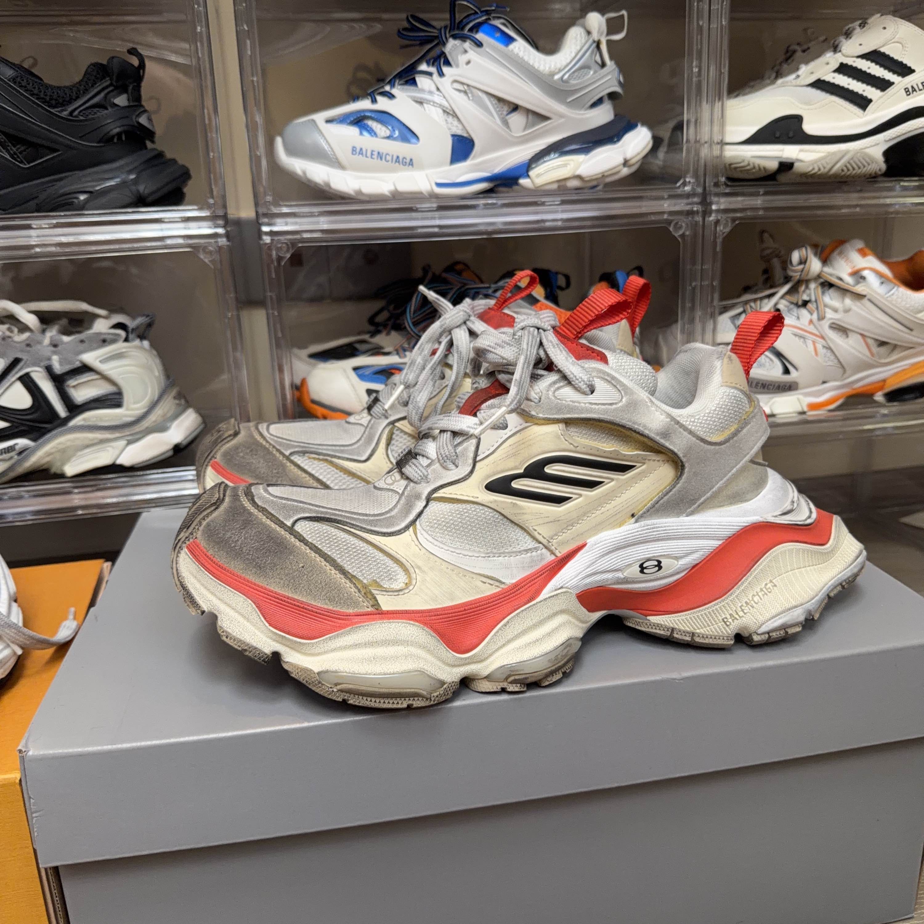 Balenciaga Balenciaga Cargo Sneakers White Red Size 8 Size US 8 / EU 41 - 1 Thumbnail