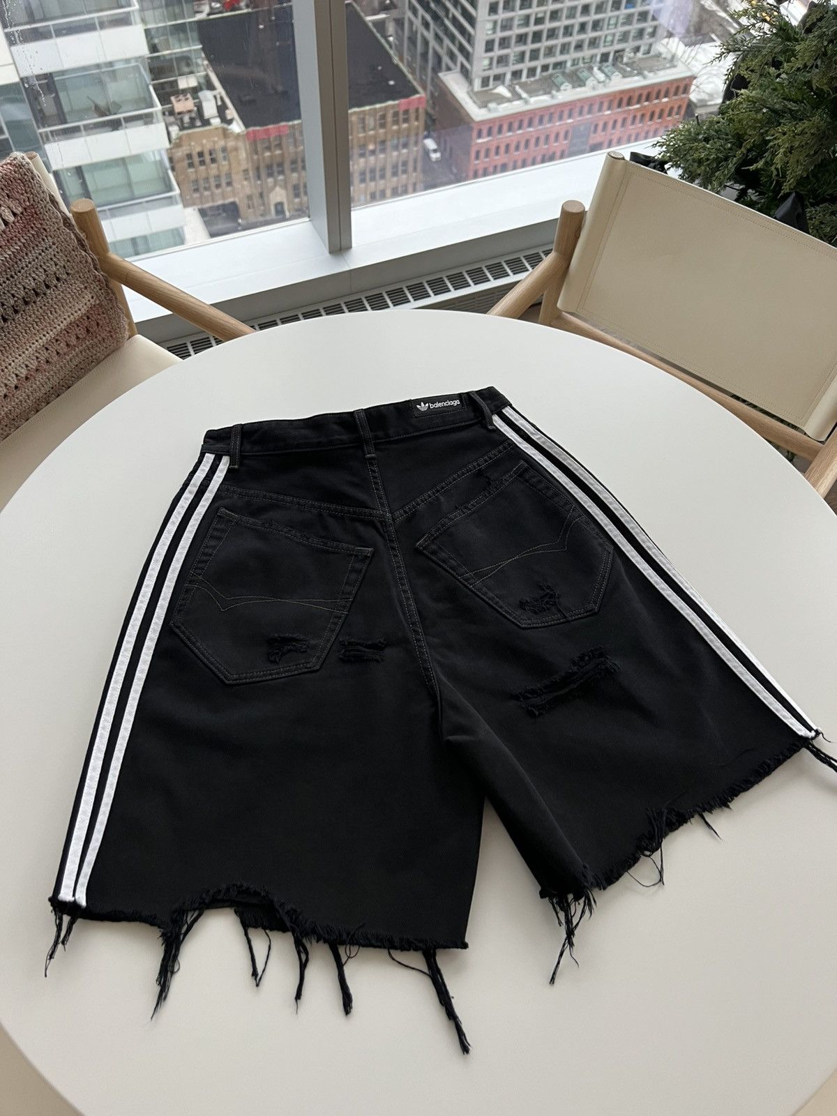 Adidas × Balenciaga Balenciaga Adidas Destroyed striped shorts Size US 30 / EU 46 - 3 Thumbnail