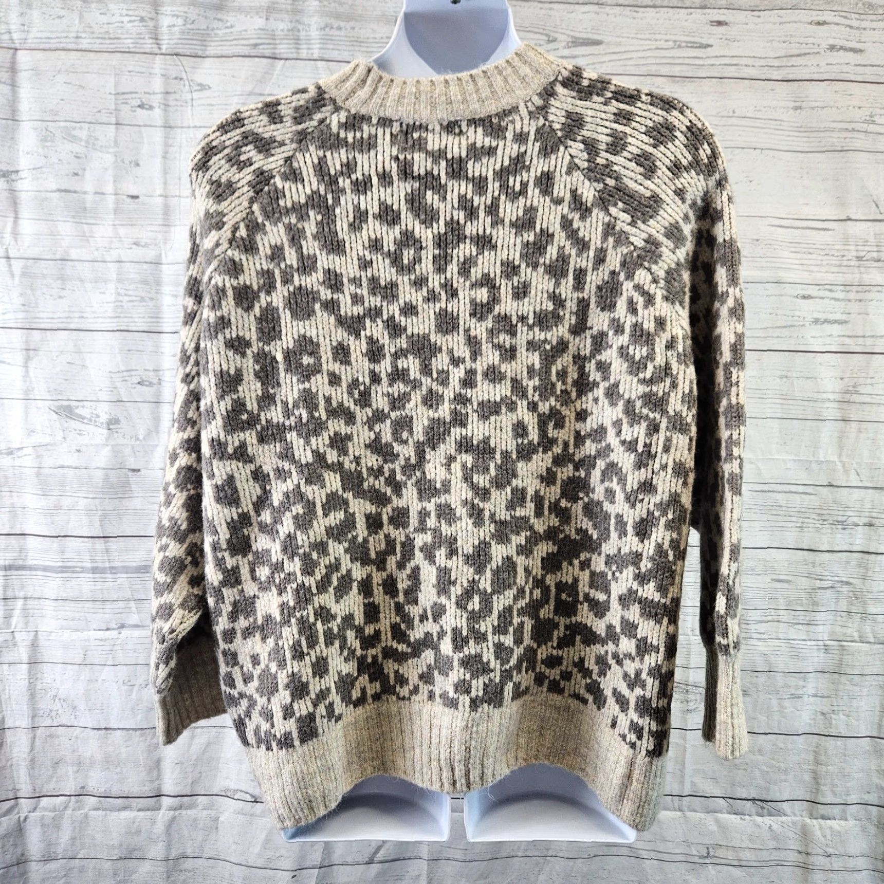 Old Navy VINTAGE Old Navy Womens Pullover Sweater Sz 3X Gray Animal Print Size XXL / US 16-18 / IT 52-54 - 3 Thumbnail