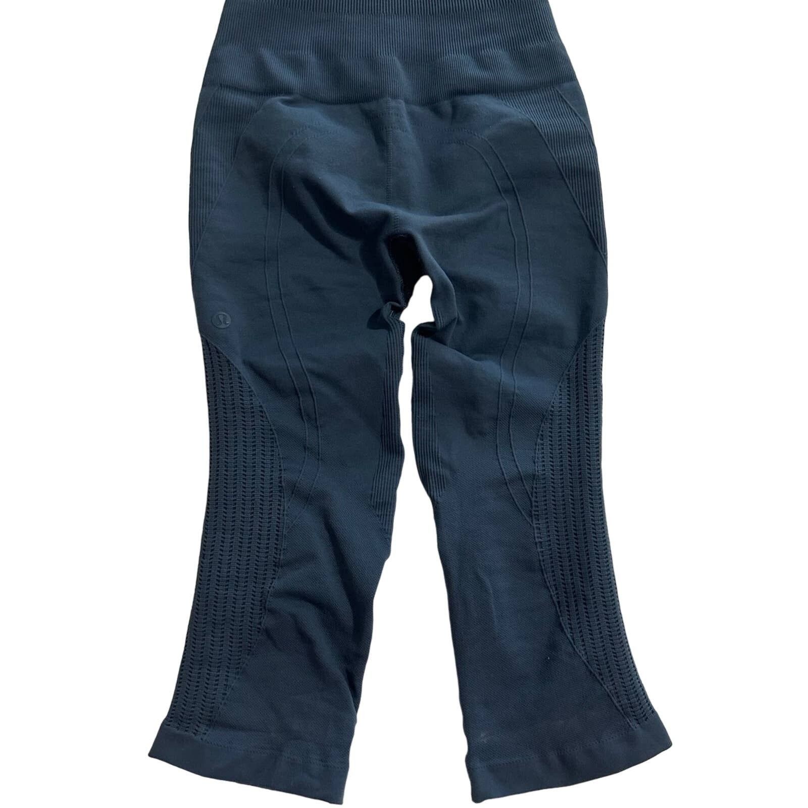 Lululemon lululemon leggings size 4 Size 27" / US 4 / IT 40 - 6 Thumbnail