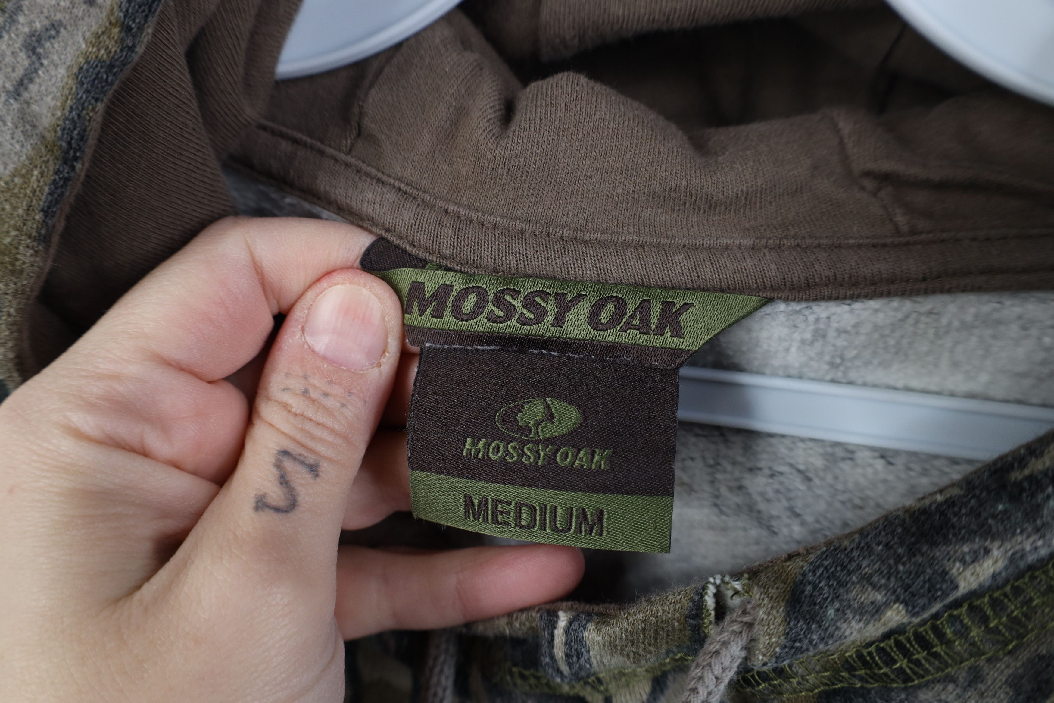 Mossy Oaks Vintage Mossy Oak Camouflage Heavyweight Hoodie Sweatshirt Size US M / EU 48-50 / 2 - 8 Thumbnail