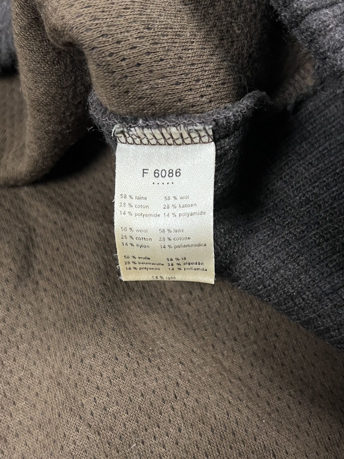 Lacoste Lacoste 90's Knitted Quarter-Button Pullover Wool Jumper Size US L / EU 52-54 / 3 - 8 Thumbnail