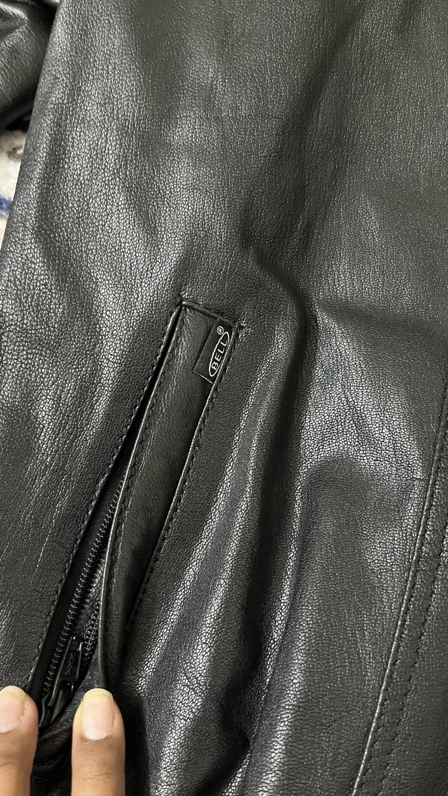 Other BELL GENUINE LEATHER BIKER JACKET Size US XXL / EU 58 / 5 - 9 Thumbnail