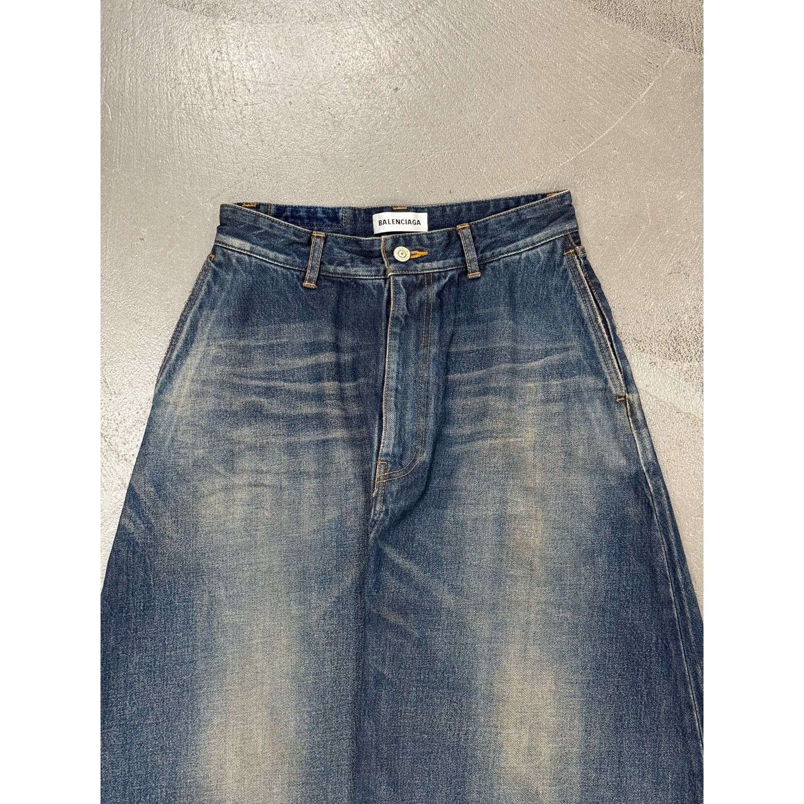 Balenciaga 2020 Balenciaga faded wide skirt Size 27" / US 4 / IT 40 - 7 Thumbnail