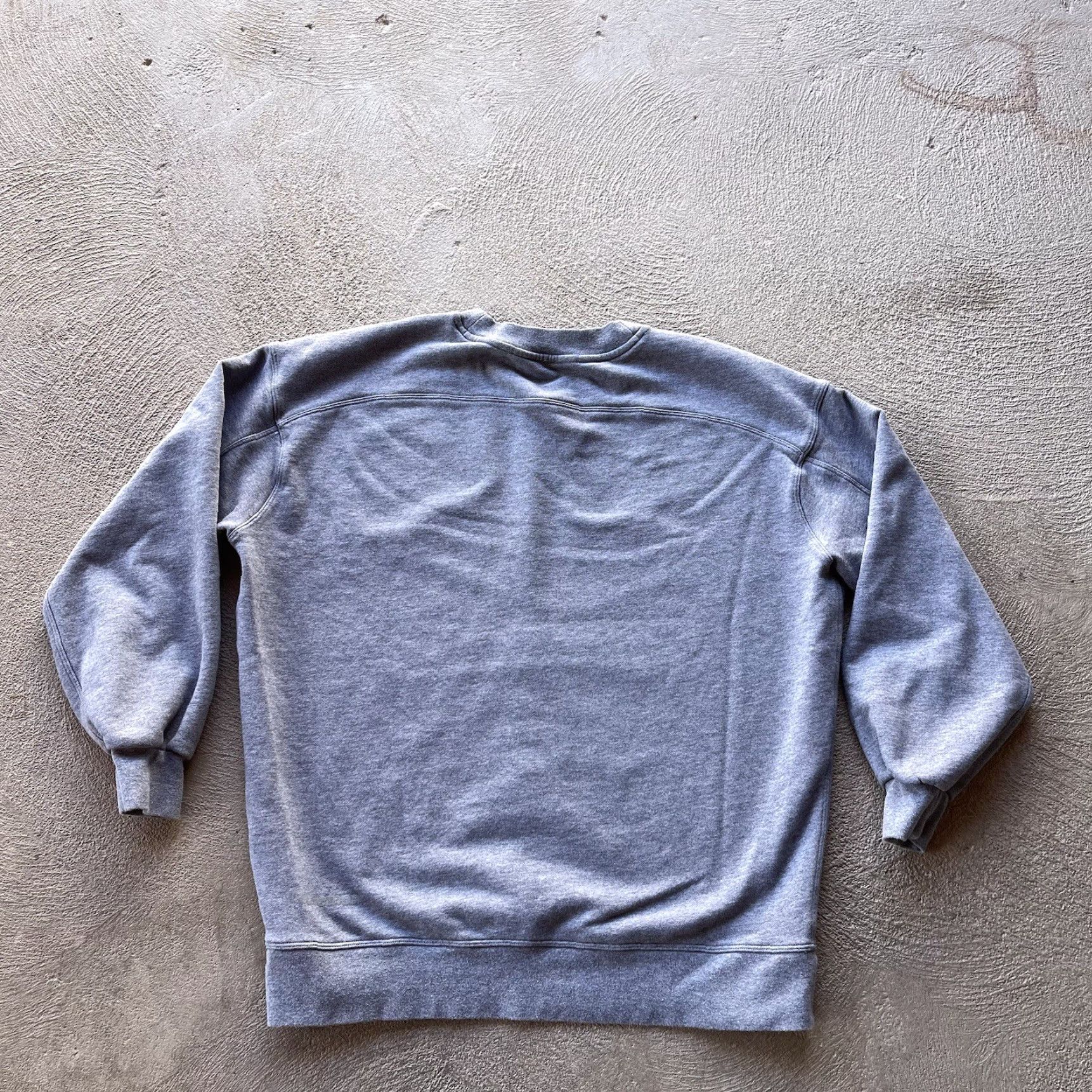 Lululemon Lululemon Sweatshirt Womens 8 Gray Oversized Crew Pullover Activewear Logo Size M / US 6-8 / IT 42-44 - 3 Thumbnail
