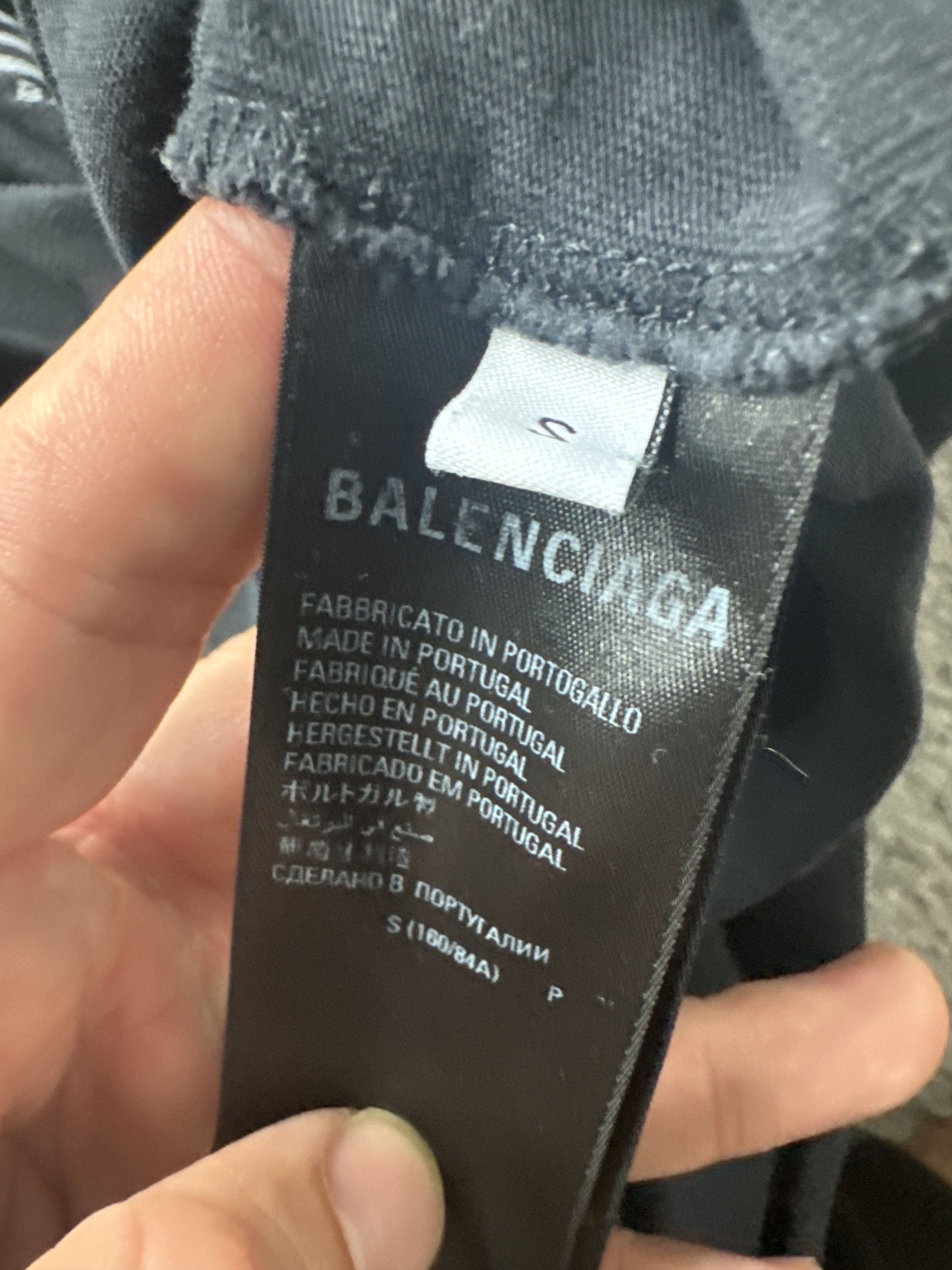 Balenciaga Balenciaga Tee Size US S / EU 44-46 / 1 - 4 Thumbnail