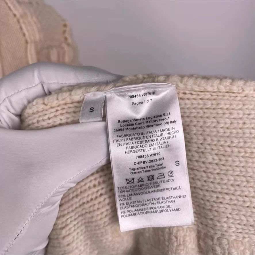 Bottega Veneta BOTTEGA VENETA Ivory Logo Embossed Knit Jacket S Size S / US 4 / IT 40 - 3 Thumbnail