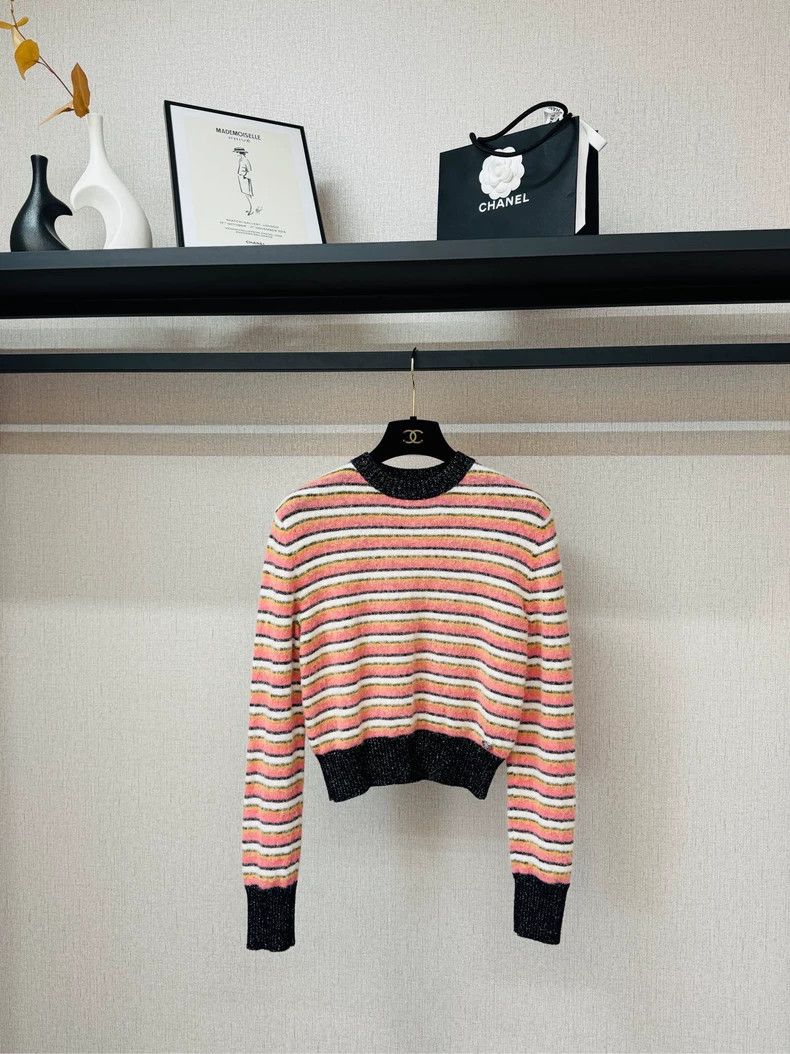 Chanel Chanel 22A high-end handicraft knitted striped bottom sweat Size XS / US 0-2 / IT 36-38 - 1 Thumbnail