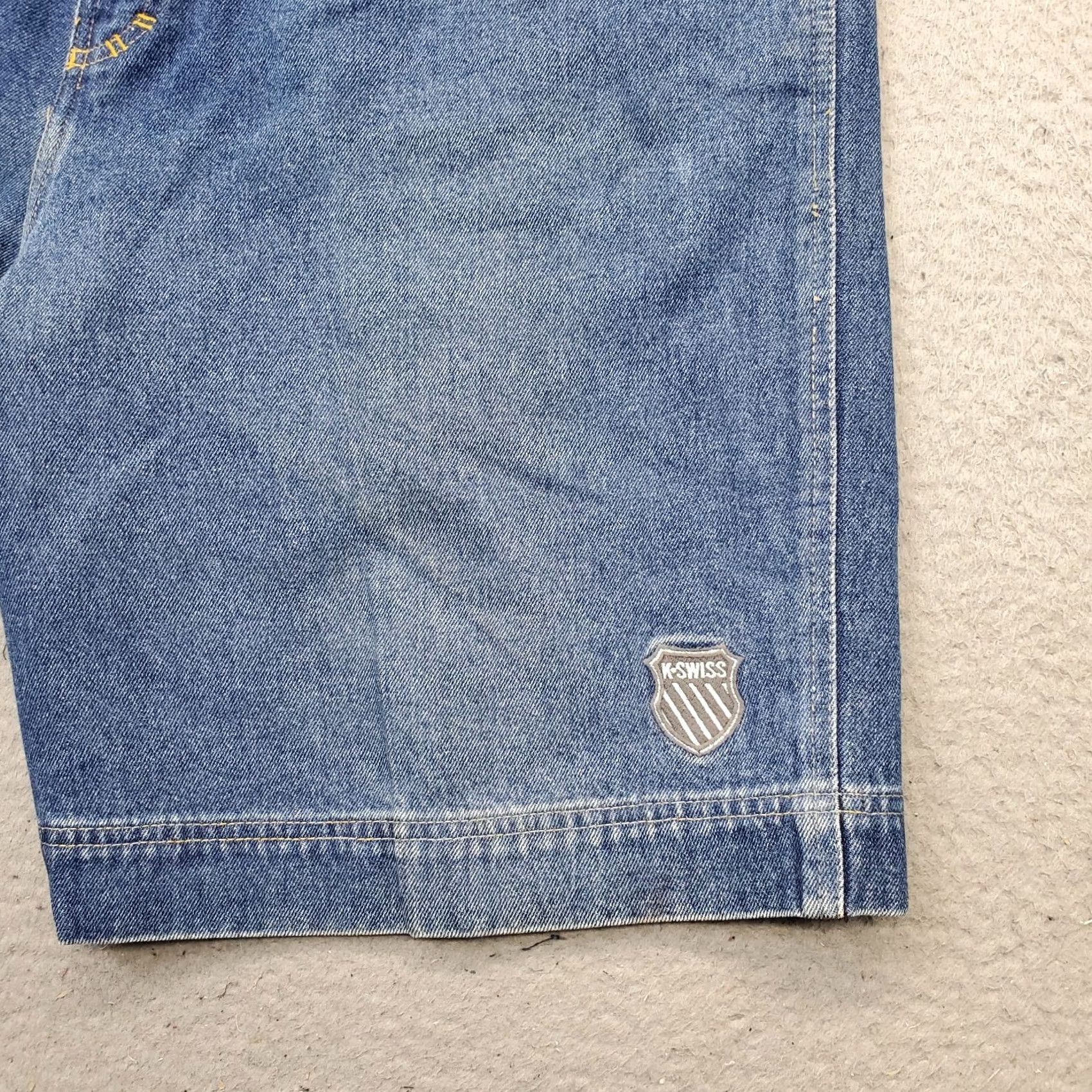 K-Swiss K-Swiss Denim Shorts Mens 38 Blue Classic Fit Patch Logo Medium Wash Low Waist Shirt Mens 38 Blue Vintage: No Size US 38 / EU 54 - 7 Thumbnail
