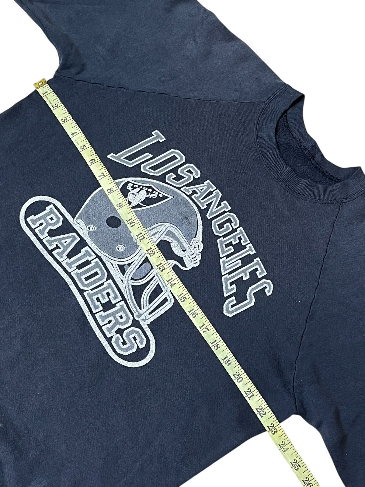 NFL Sunfaded🔥Vintage 90s los angeles RAIDERS faded sweatshirt Size US XL / EU 56 / 4 - 6 Thumbnail