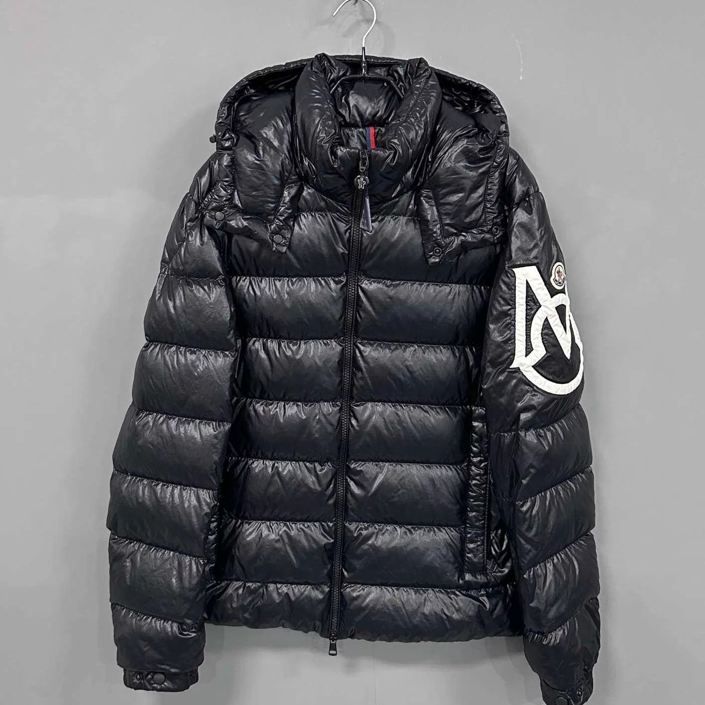 Moncler Moncler Black Sleeve Patch Down Jacket Size 3 Size M / US 6-8 / IT 42-44 - 1 Thumbnail