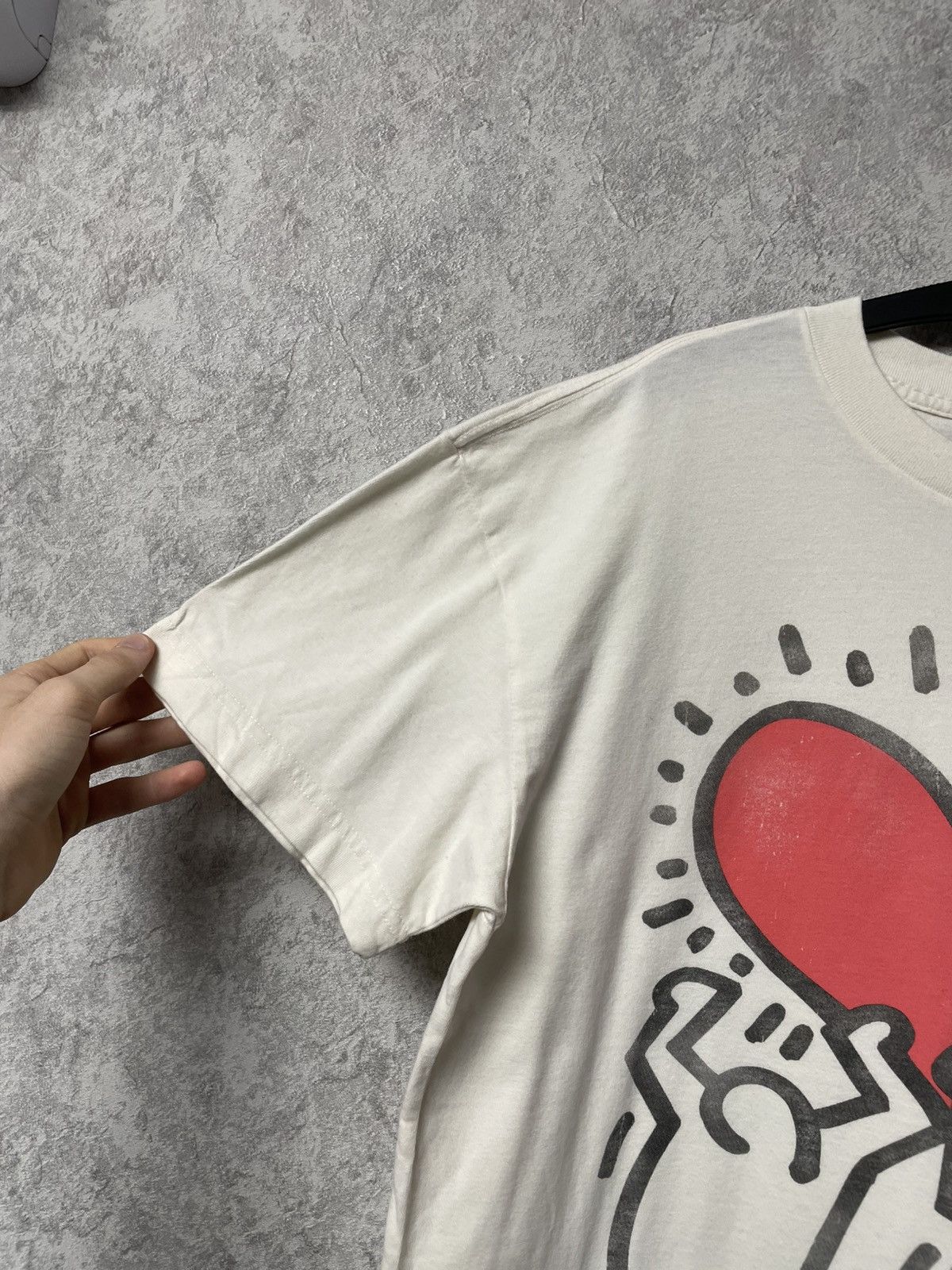 Keith Haring Abercrombie Fitch x Keith Haring Heart White T-Shirt Y2K Size US L / EU 52-54 / 3 - 4 Thumbnail