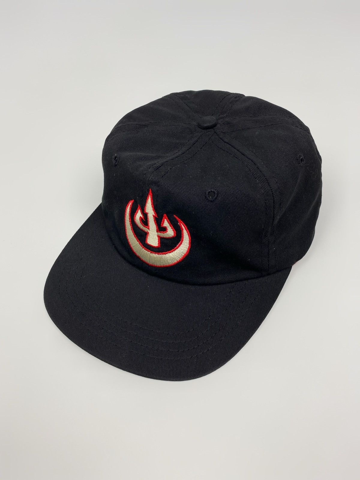 Vintage 1990’s Vintage Deep 6 Watepsports Logo Strap Back Hat Size ONE SIZE - 1 Thumbnail