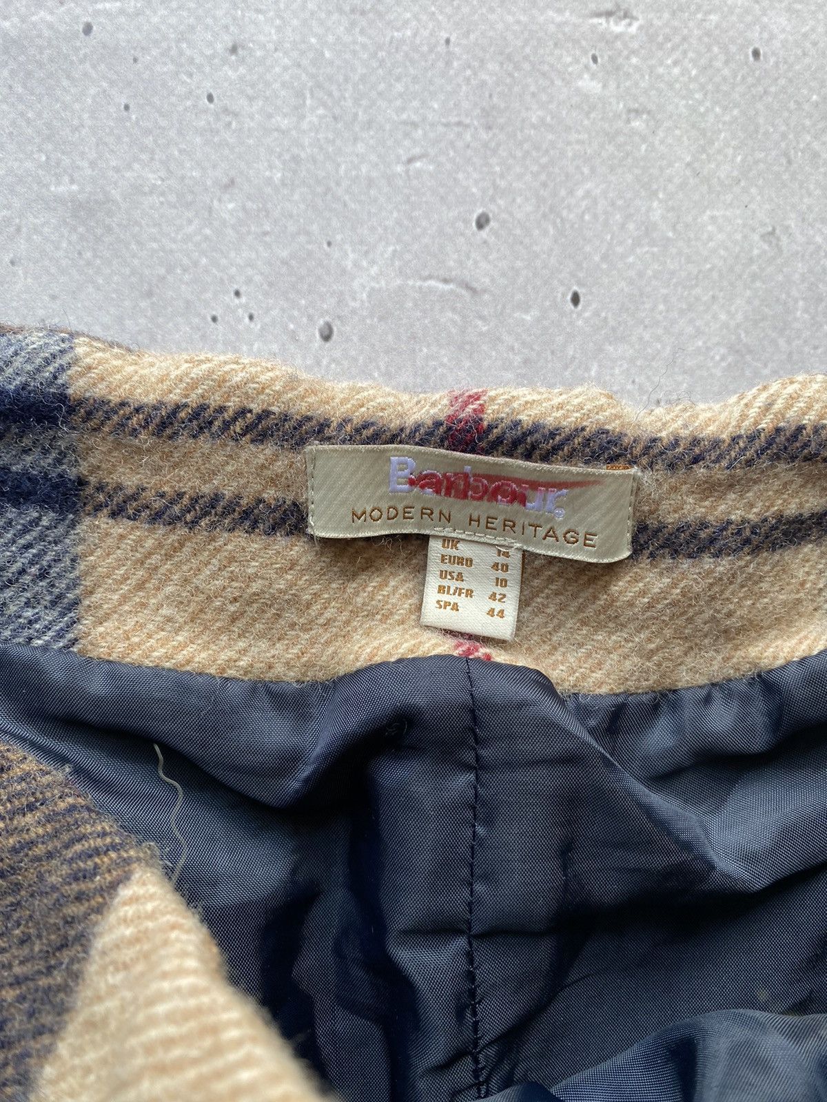Barbour Vintage Barbour Wool Nova Check Multicolour skirt Y2K Rare Size 32" / US 10 / IT 46 - 4 Thumbnail