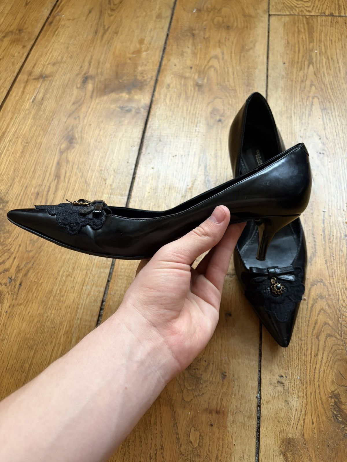 Dolce & Gabbana Dolce & Gabbana Black Lace Pumps Heels Charm EU 37.5 Size US 7.5 / IT 37.5 - 8 Thumbnail