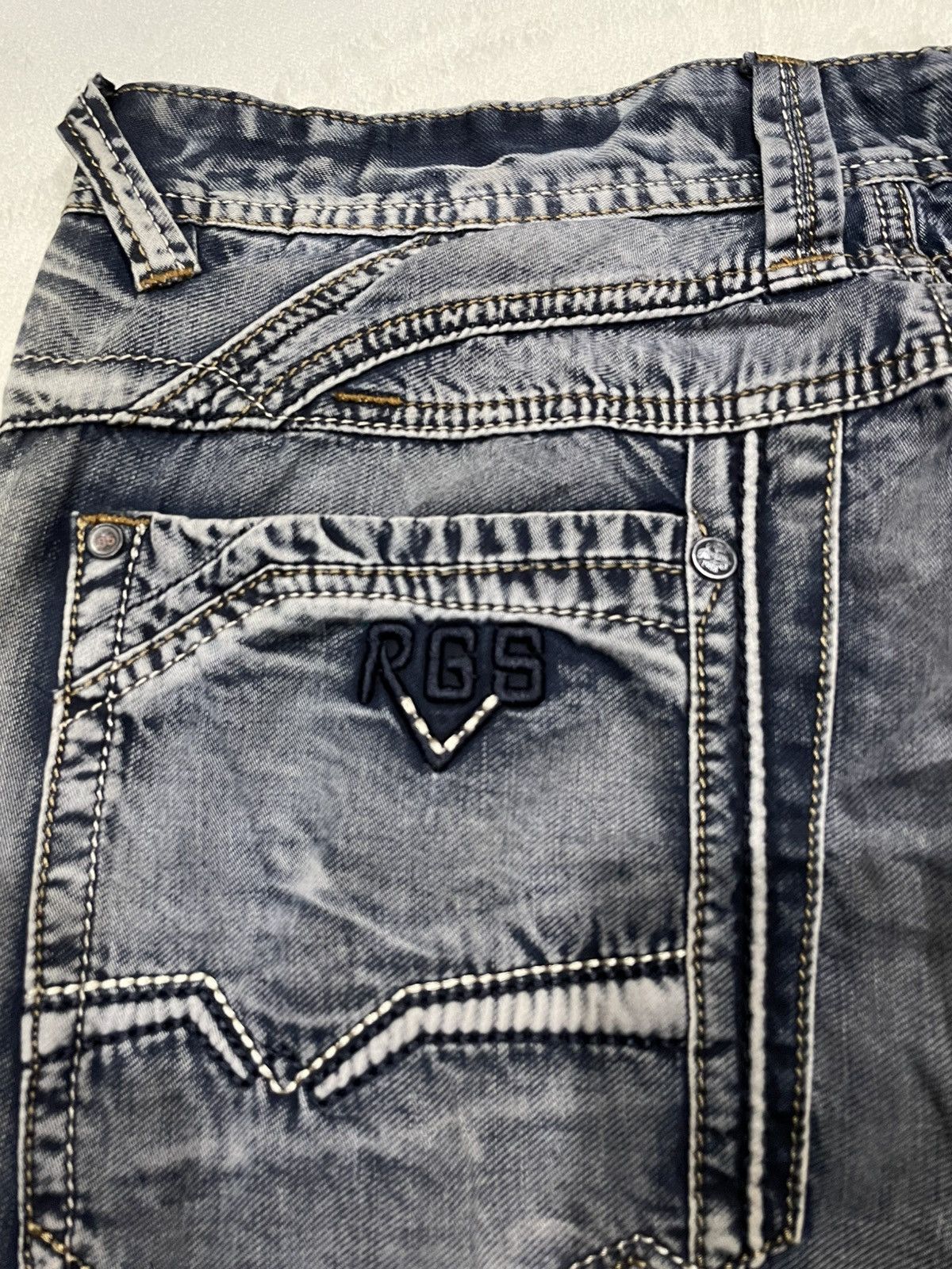Japanese Brand Vintage Regass Denim Straight Cut Faded Jeans Size US 36 / EU 52 - 22 Thumbnail