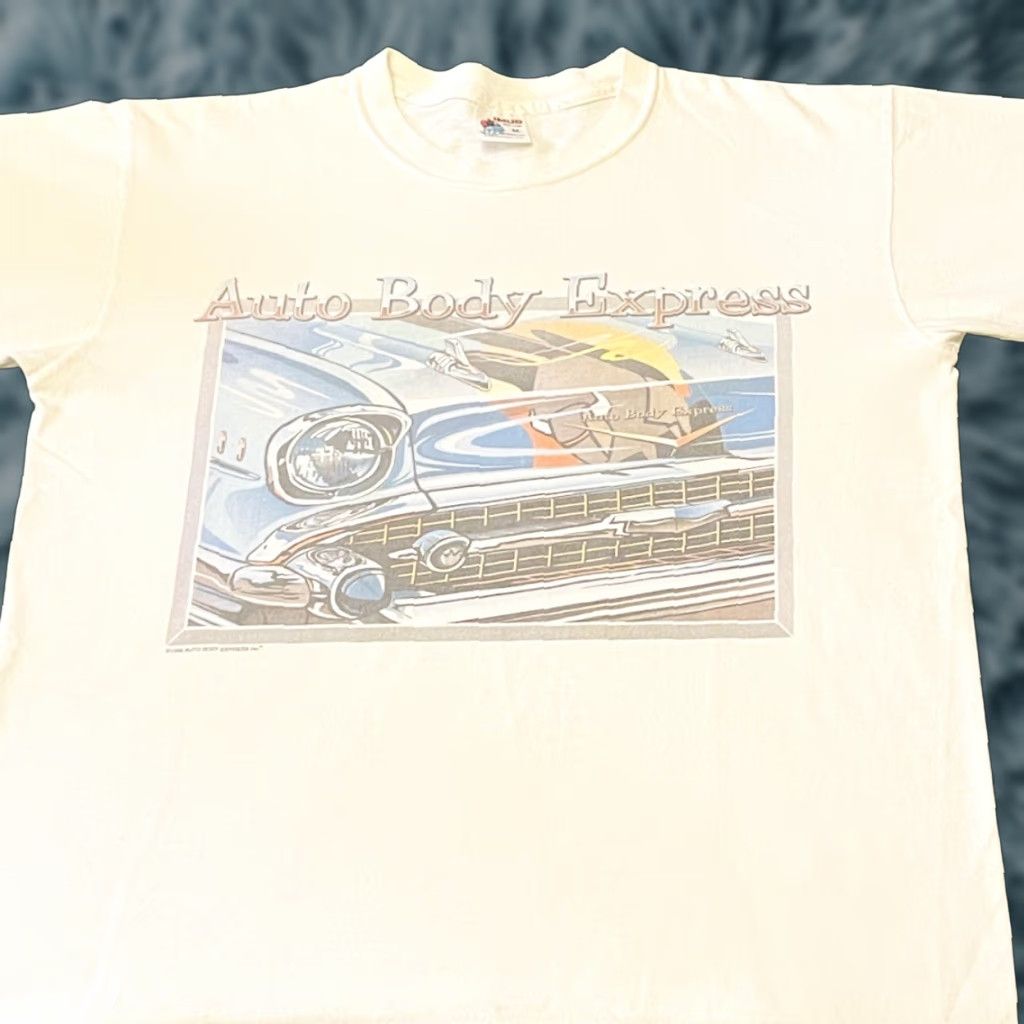 Express VINTAGE 90s Art Tee Auto Body Express Classic Car VTG 1996 Shirt Mens Size M White USA Cars Man Shirt Size US M / EU 48-50 / 2 - 1 Thumbnail
