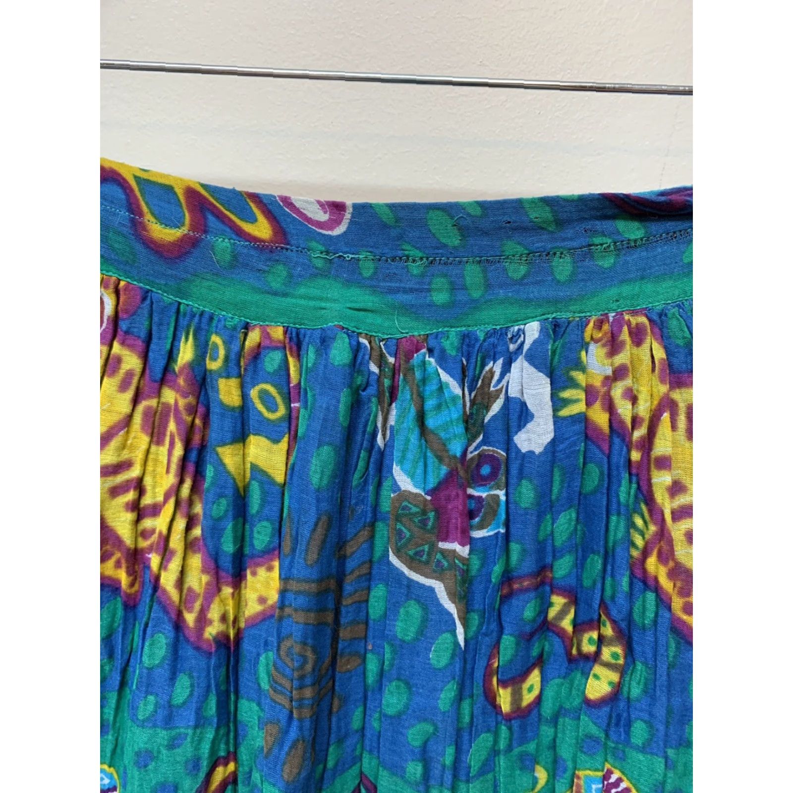 Vintage VINTAGE Cotton Gecko Tropical Broomstick Prairie Midi Skirt Boho Hippie Festival Size 40" / US 18 - 3 Thumbnail