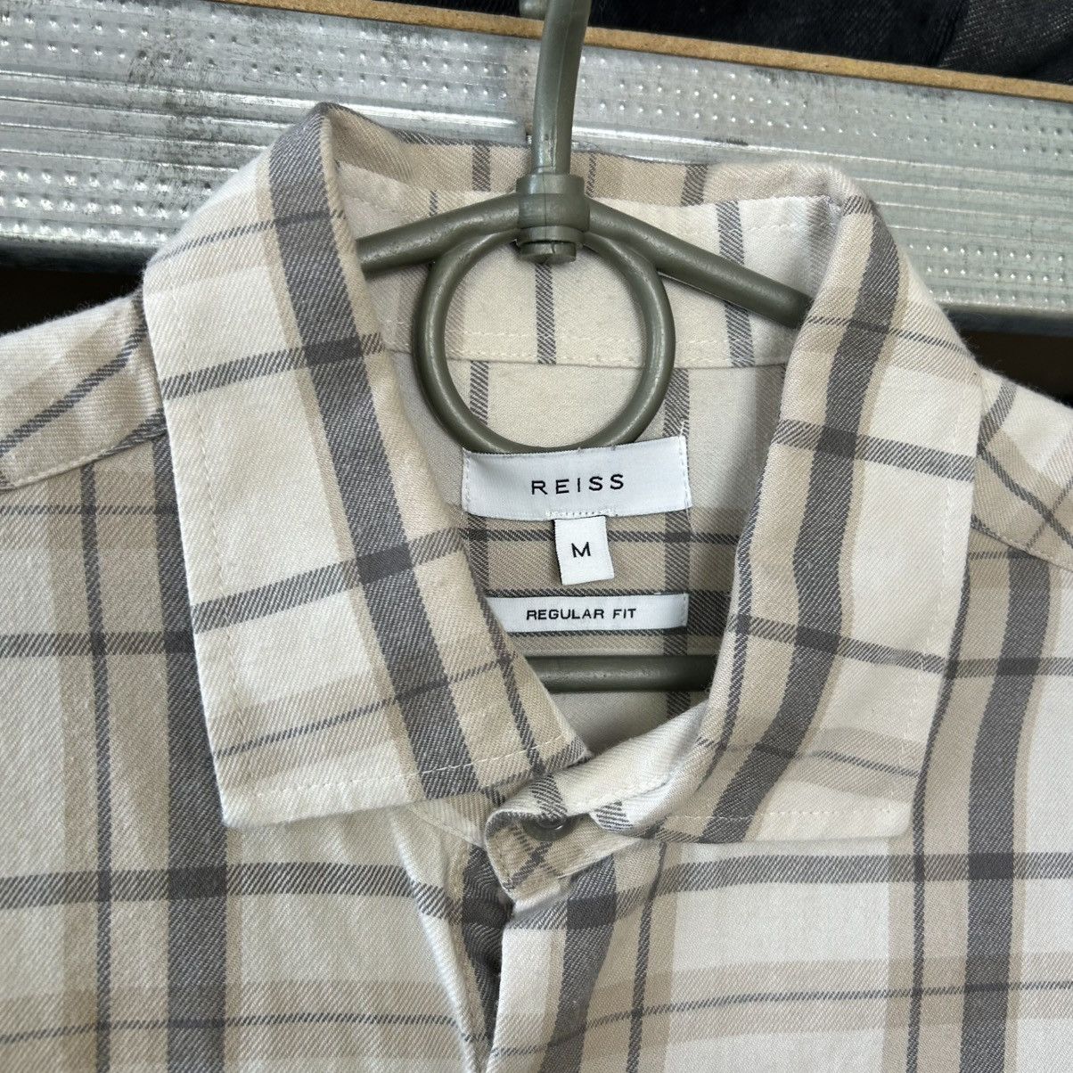 Reiss Designer Reiss Basic Streetwear button up shirt size M Size US M / EU 48-50 / 2 - 5 Thumbnail