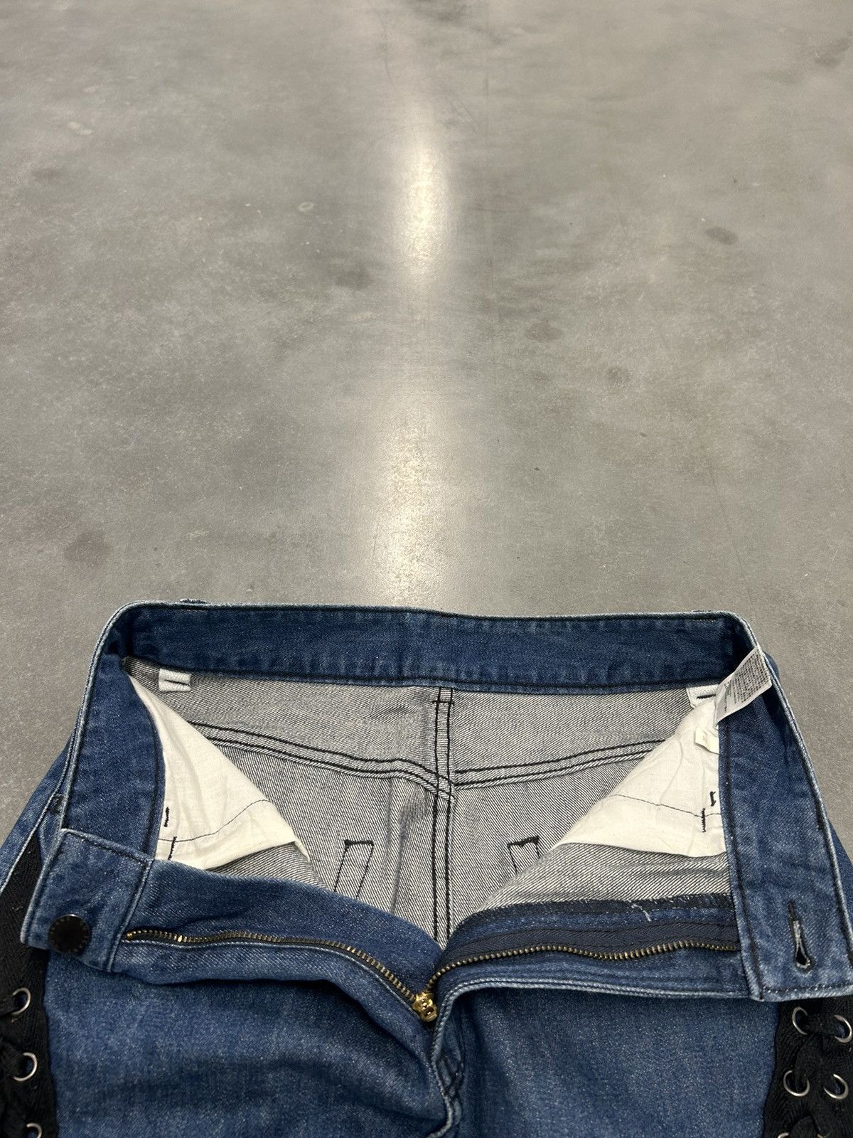 Other Women’s denim mini skirt with lace up sides Size 32" / US 10 / IT 46 - 3 Thumbnail