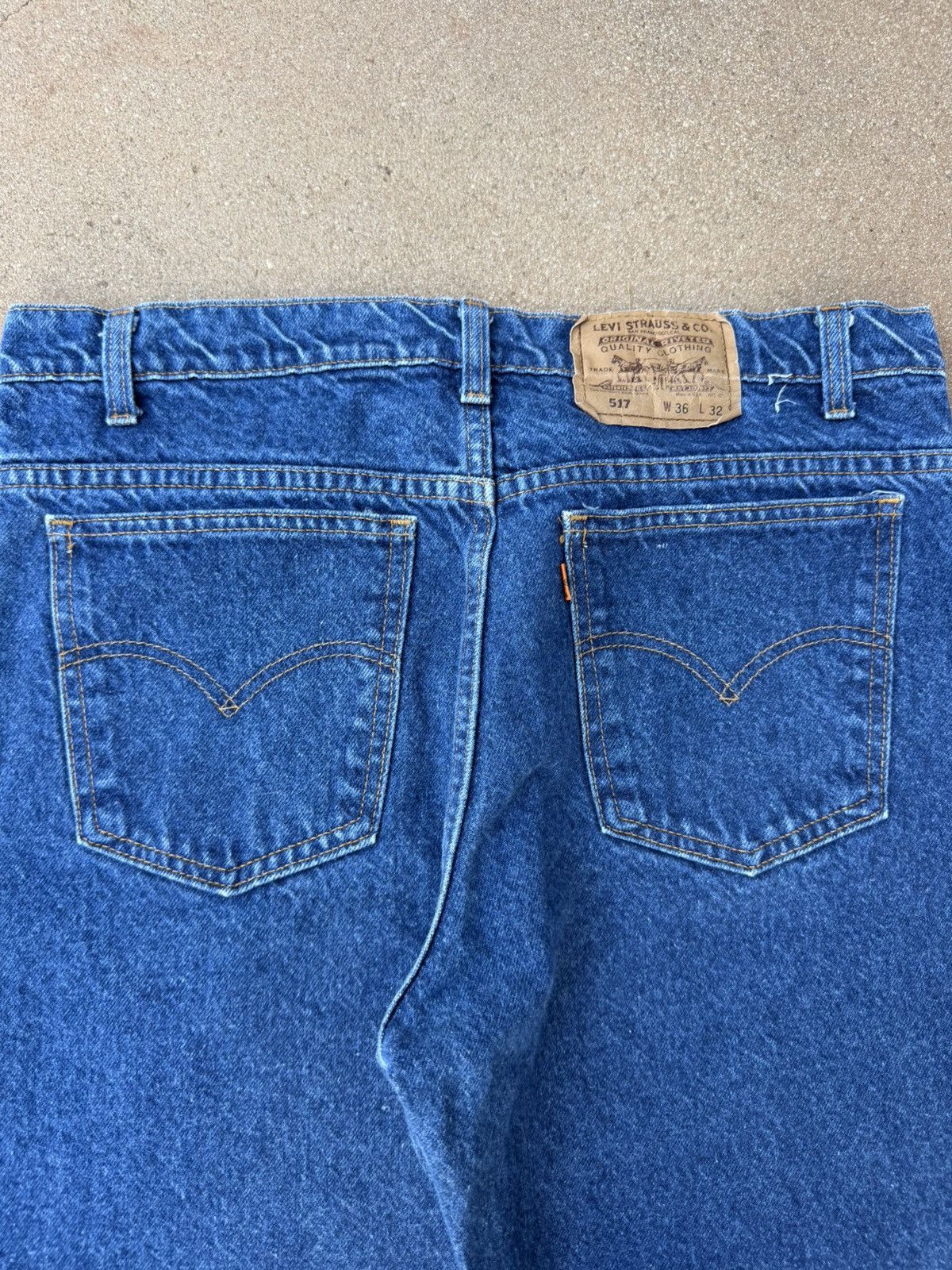Levi's Vintage 90’s Levi’s 517 Orange Tab Bootcut Flare Jeans 35x30 Size US 35 - 7 Thumbnail