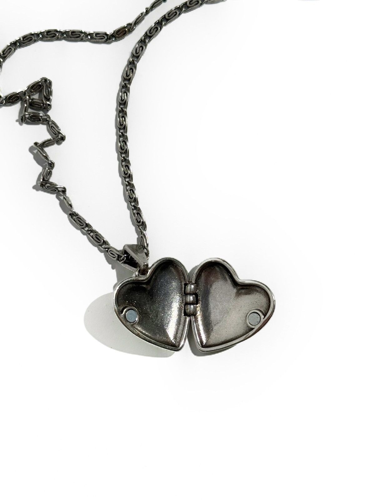 Alexander McQueen Alexander McQueen Silver Heart Shaped Locket Chain Necklace Size ONE SIZE - 3 Thumbnail